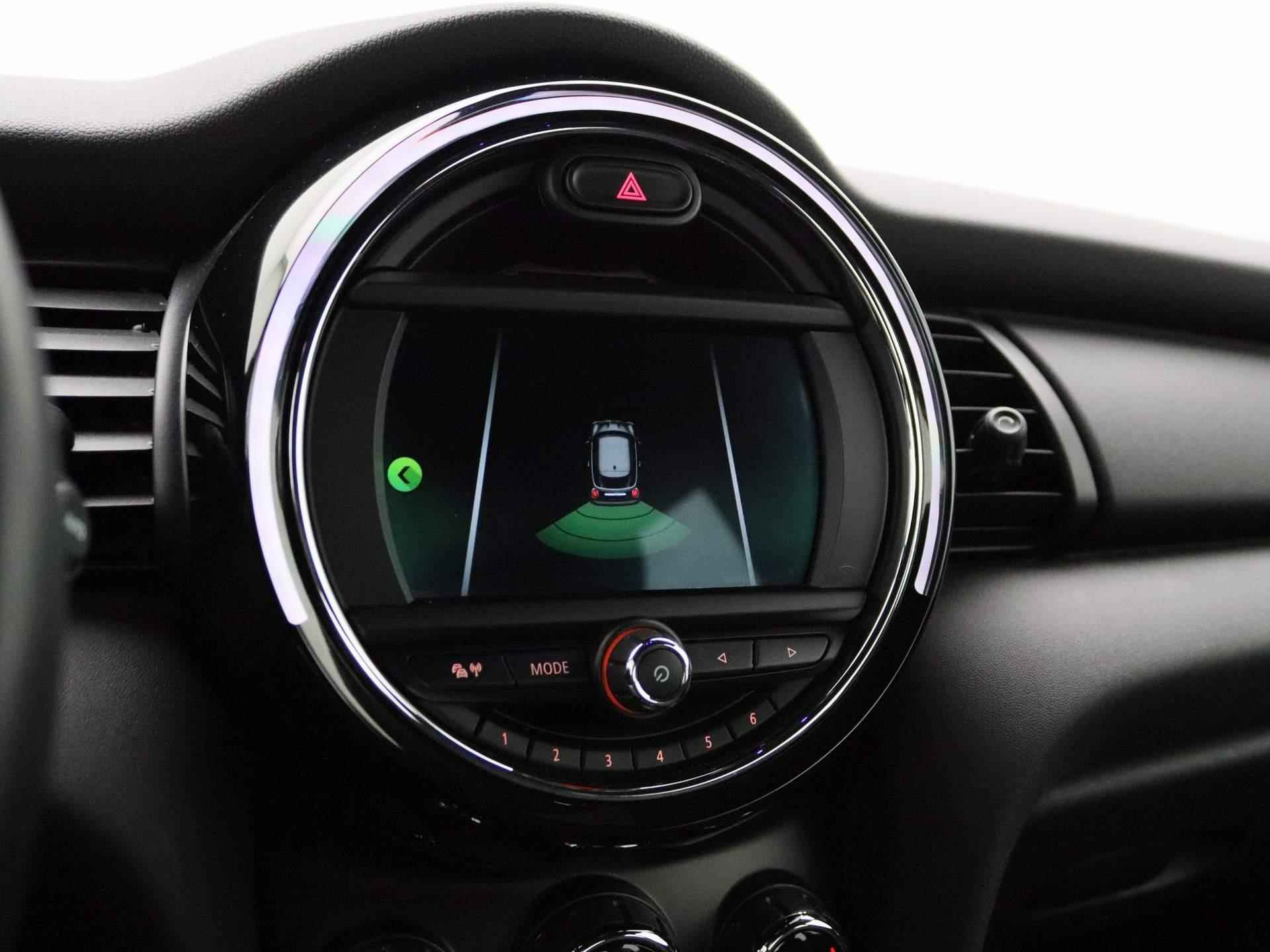 Mini Mini 1.5 One D Salt * | Navigatie | Climate Control | Parkeersensoren | Apple Carplay / Android Auto | Cruise Control | - 17/35