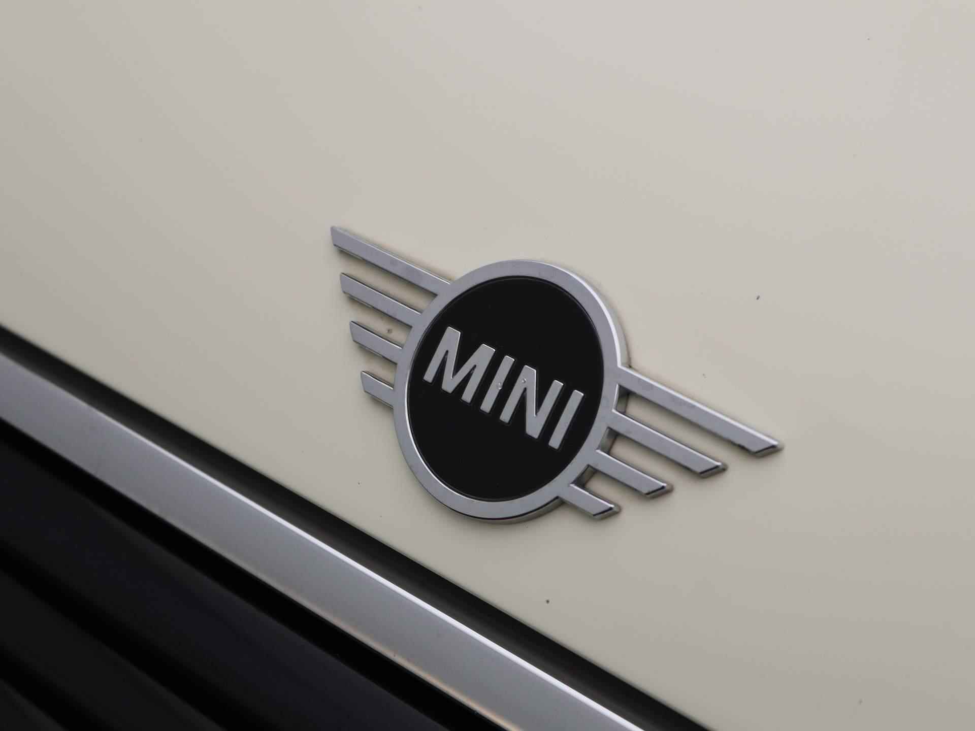 Mini Mini 1.5 One D Salt * | Navigatie | Climate Control | Parkeersensoren | Apple Carplay / Android Auto | Cruise Control | - 34/35