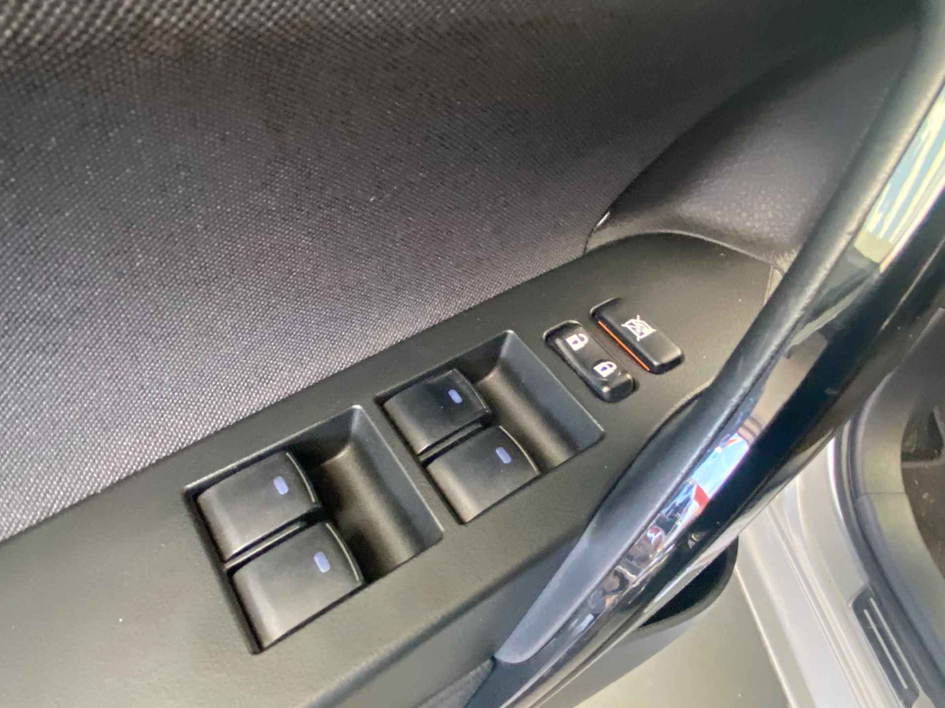 Toyota Auris 1.2T Dynamic Automaat - 7/27