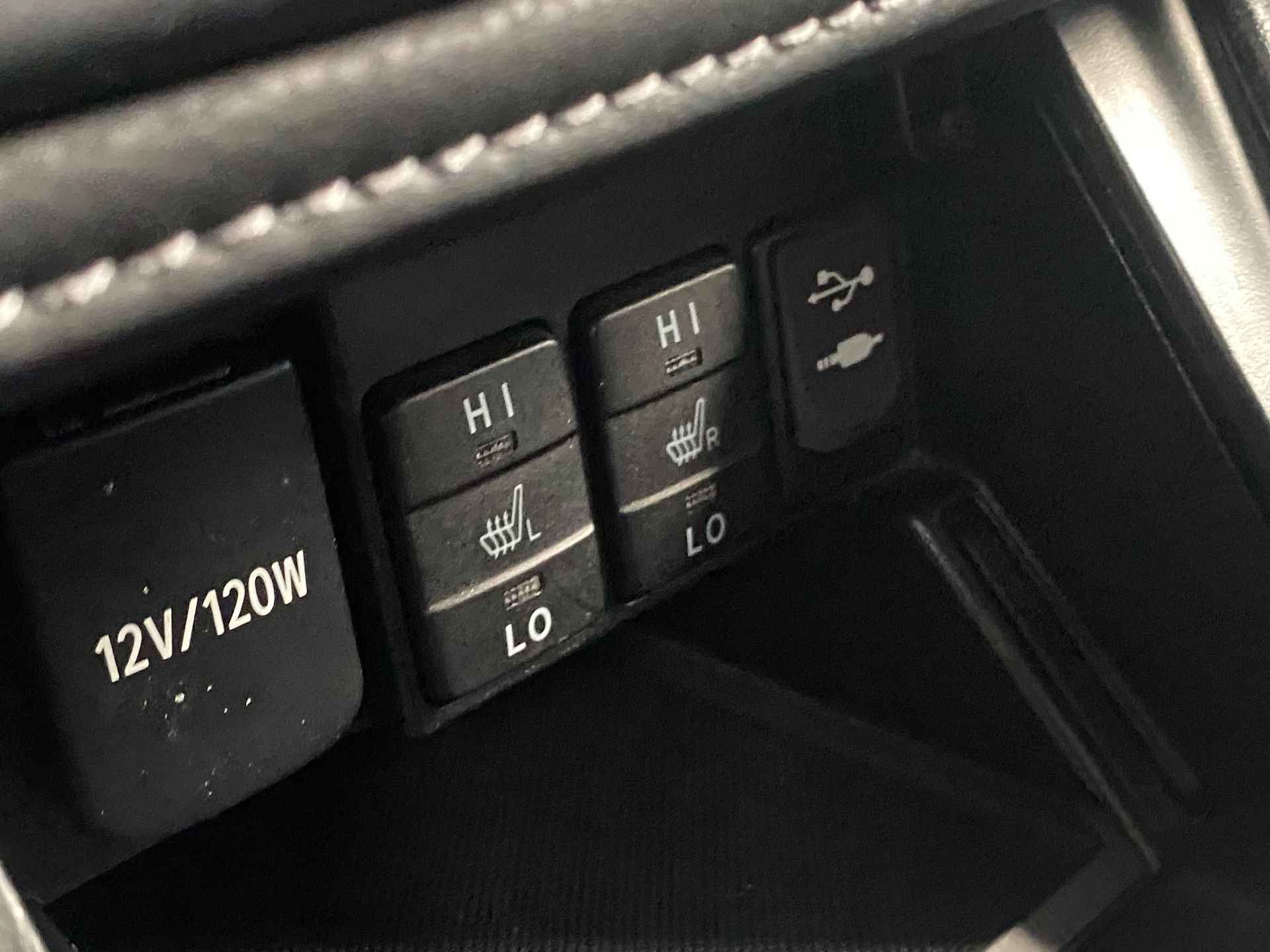 Toyota Auris 1.2T Dynamic Automaat - 12/27