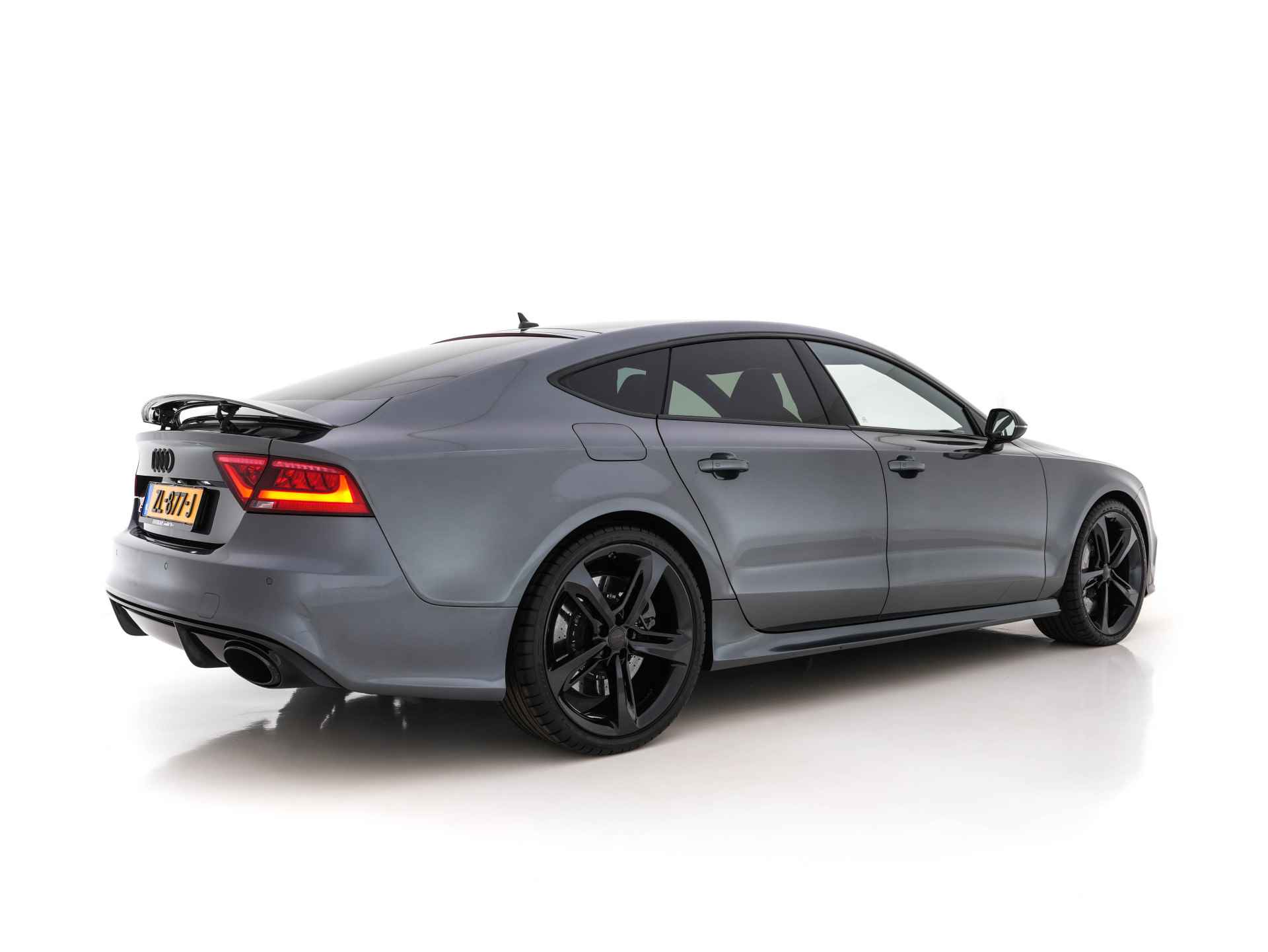 Audi RS7 Sportback 4.0 TFSI Quattro Pro Line Plus [ 730 PS ] Aut. *PANO | MILLTEK-EXHAUST| CERAMIC-BRAKES | NIGHT-VISION | HEAD-UP | BANG&OLUFSEN-SURROUND | SURROUND-VIEW | FULL-LEATHER | ADAPT.CRUISE | MATRIX-LED | BLIND-SPOT | MEMORY-PACK | NAVI-FULL - 6/44