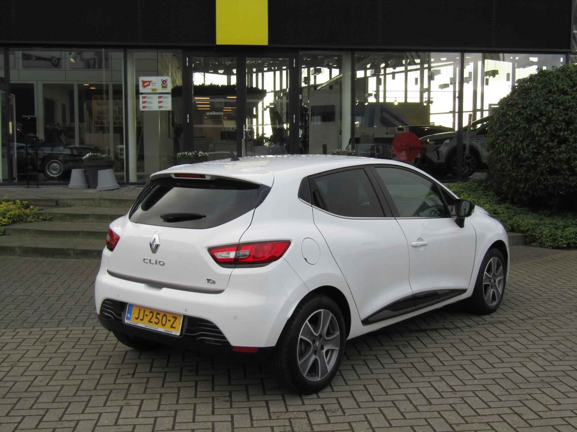 RENAULT Clio TCe 90pk Night & Day / Navigatie / Cruise-Control / Lmv - 2/27