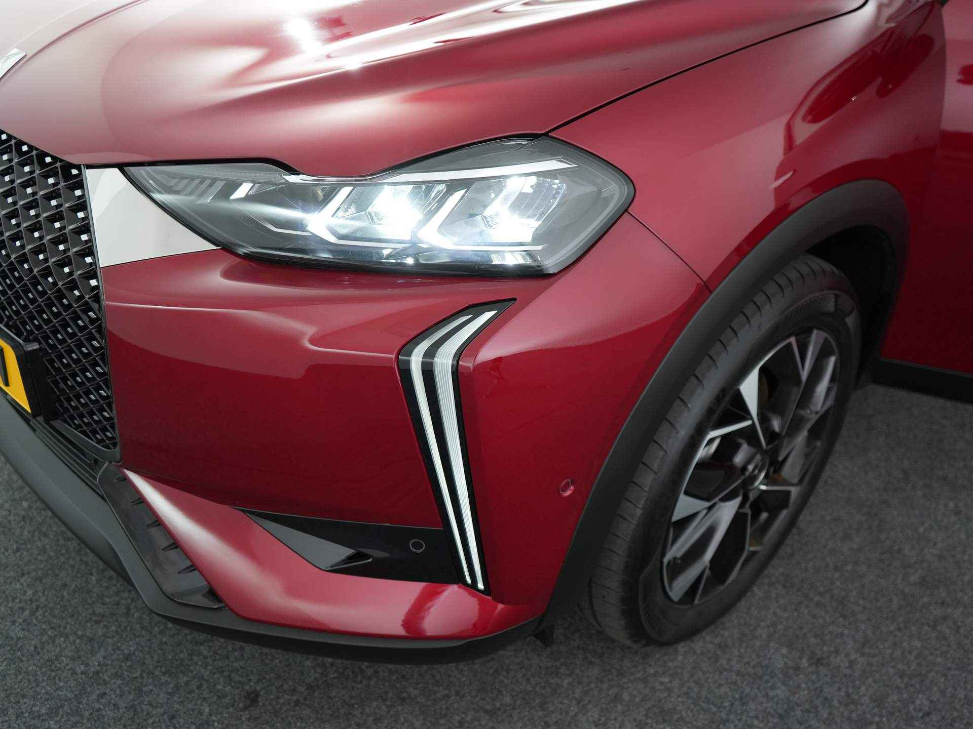 DS DS 3 E-Tense Opéra 54 kWh | Facelift | Leder | Camera 360 * | Carplay | Head-Up display | Massage functie | Stoel Verwarming - 13/34