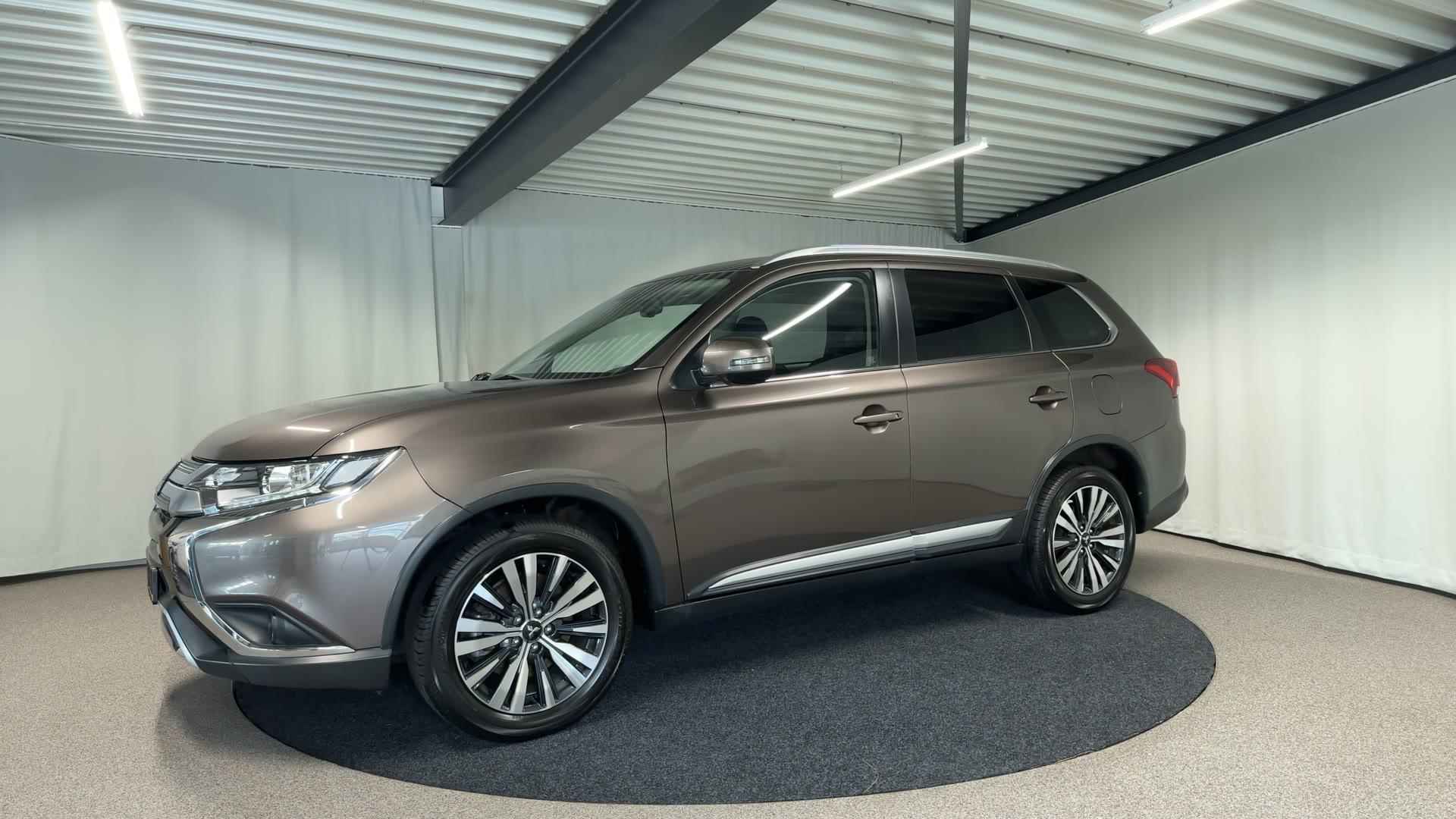 Mitsubishi Outlander 2.0 Connect Pro Navigatie Automaat - 8/40