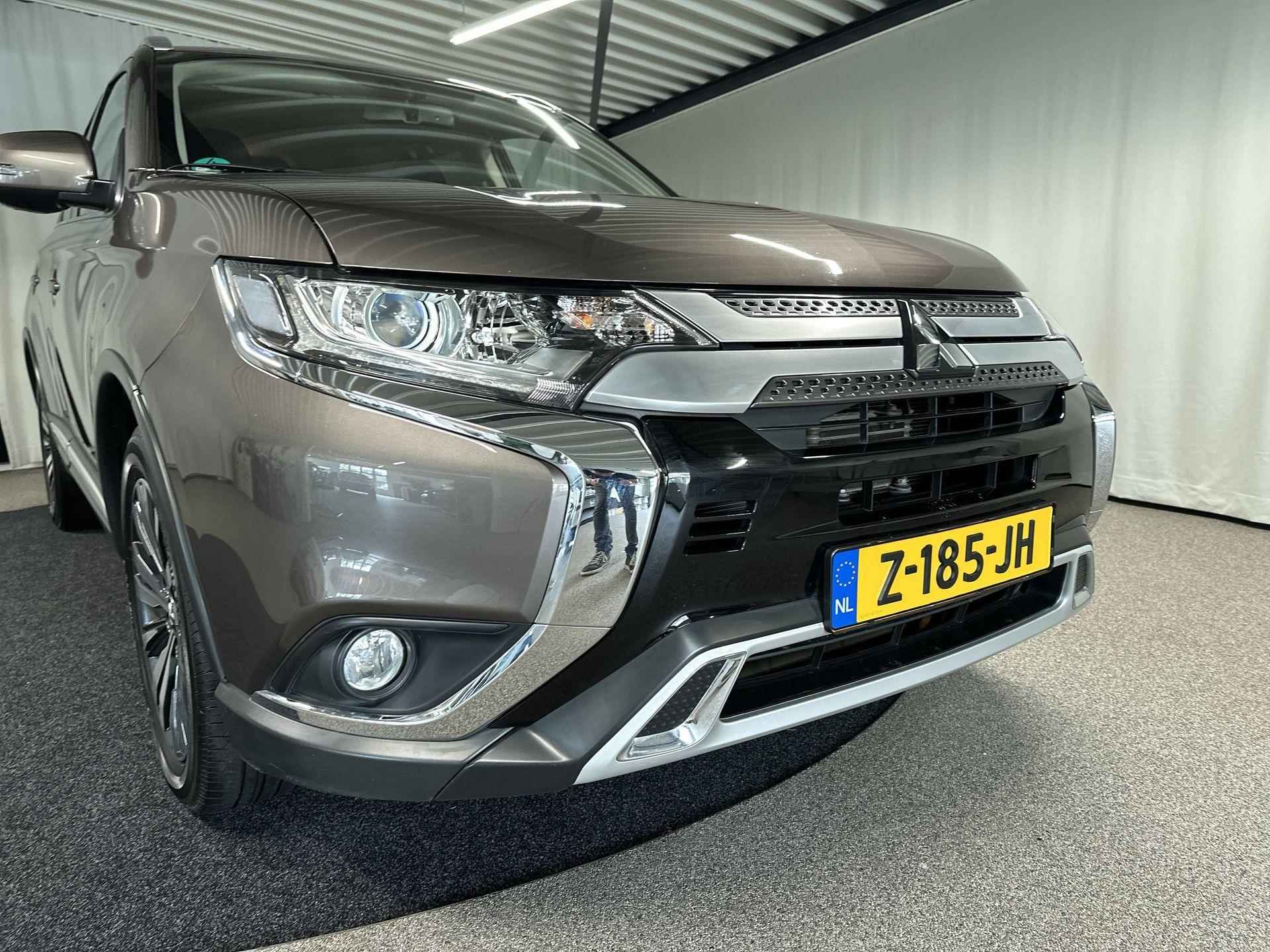 Mitsubishi Outlander 2.0 Connect Pro Navigatie Automaat - 38/40