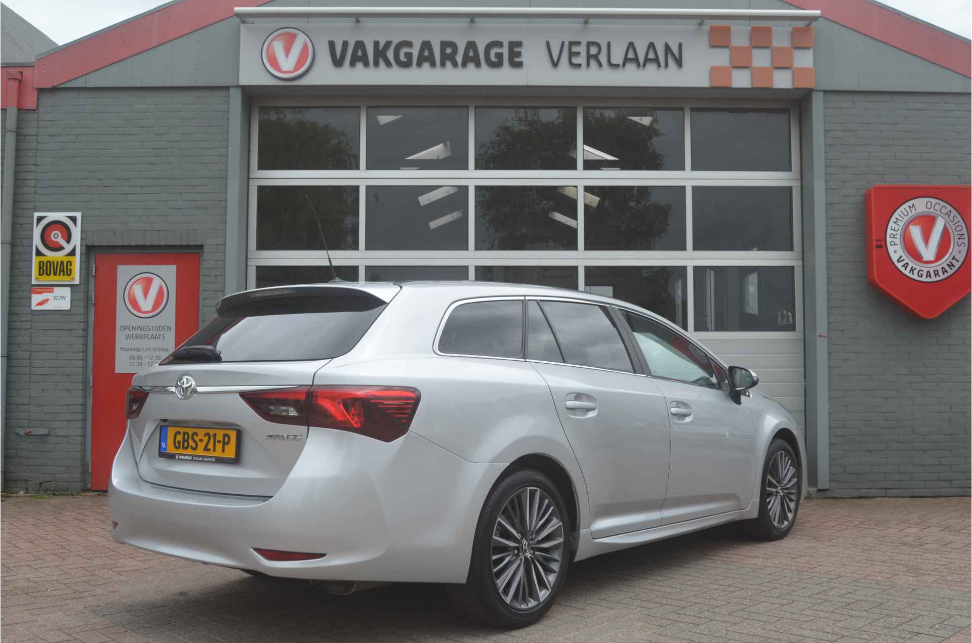 Toyota Avensis Touring Sports 1.8 VVT-i Executive Premium leder 12 mnd. gar. - 5/36