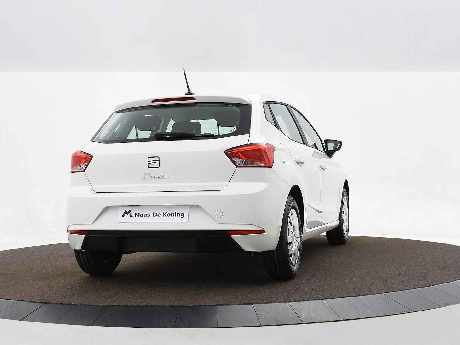SEAT Ibiza Reference 1.0 59 kW / 80 pk MPI EVO Hatchback | PL ACTIE 365,- ** | Snel leverbaar! | 1000,- euro inruilbonus! - 5/31