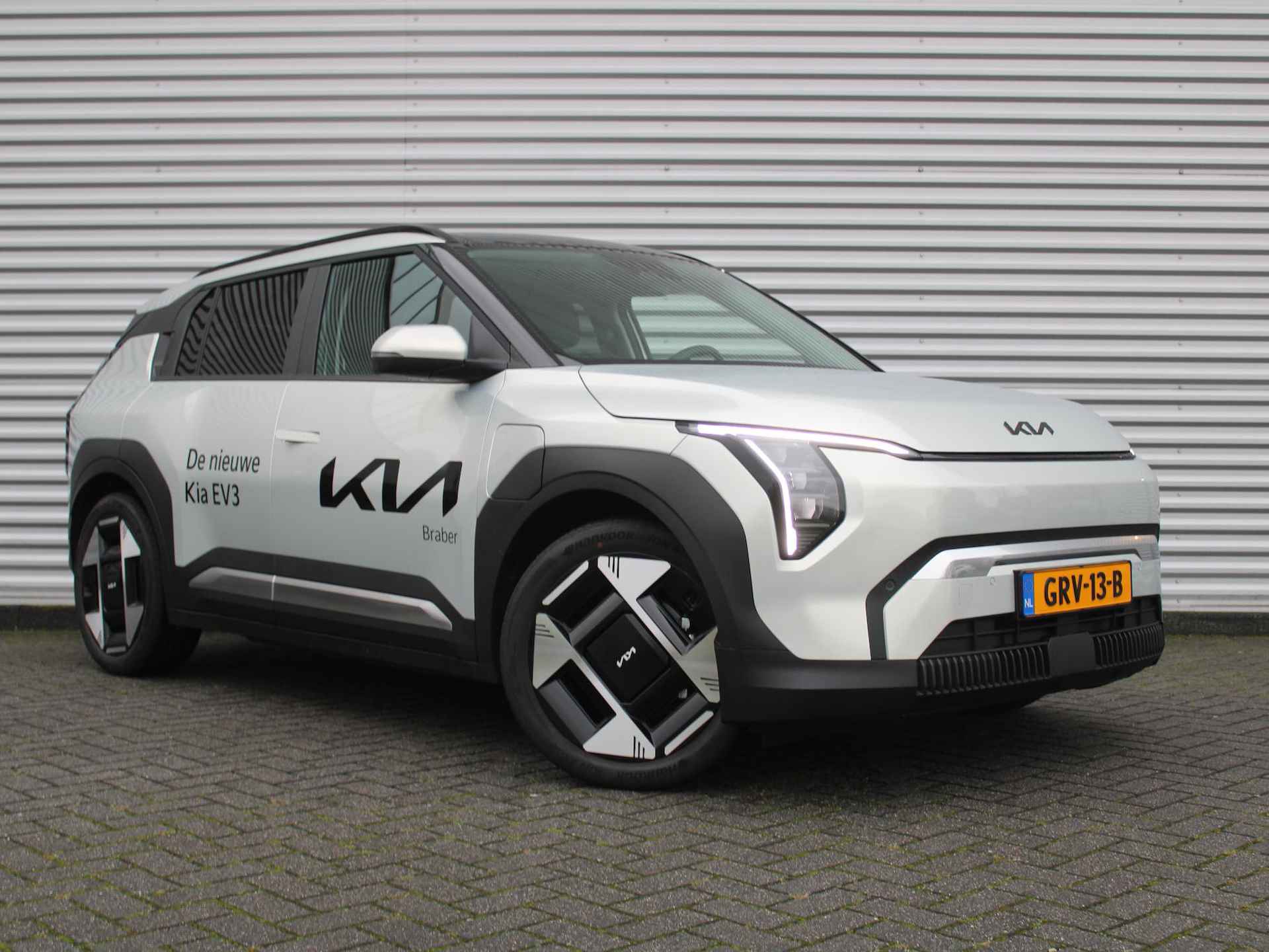 Kia EV3 Plus Advanced 58.3 kWh | Camera | 19" LM | Navi | Airco | - 4/42