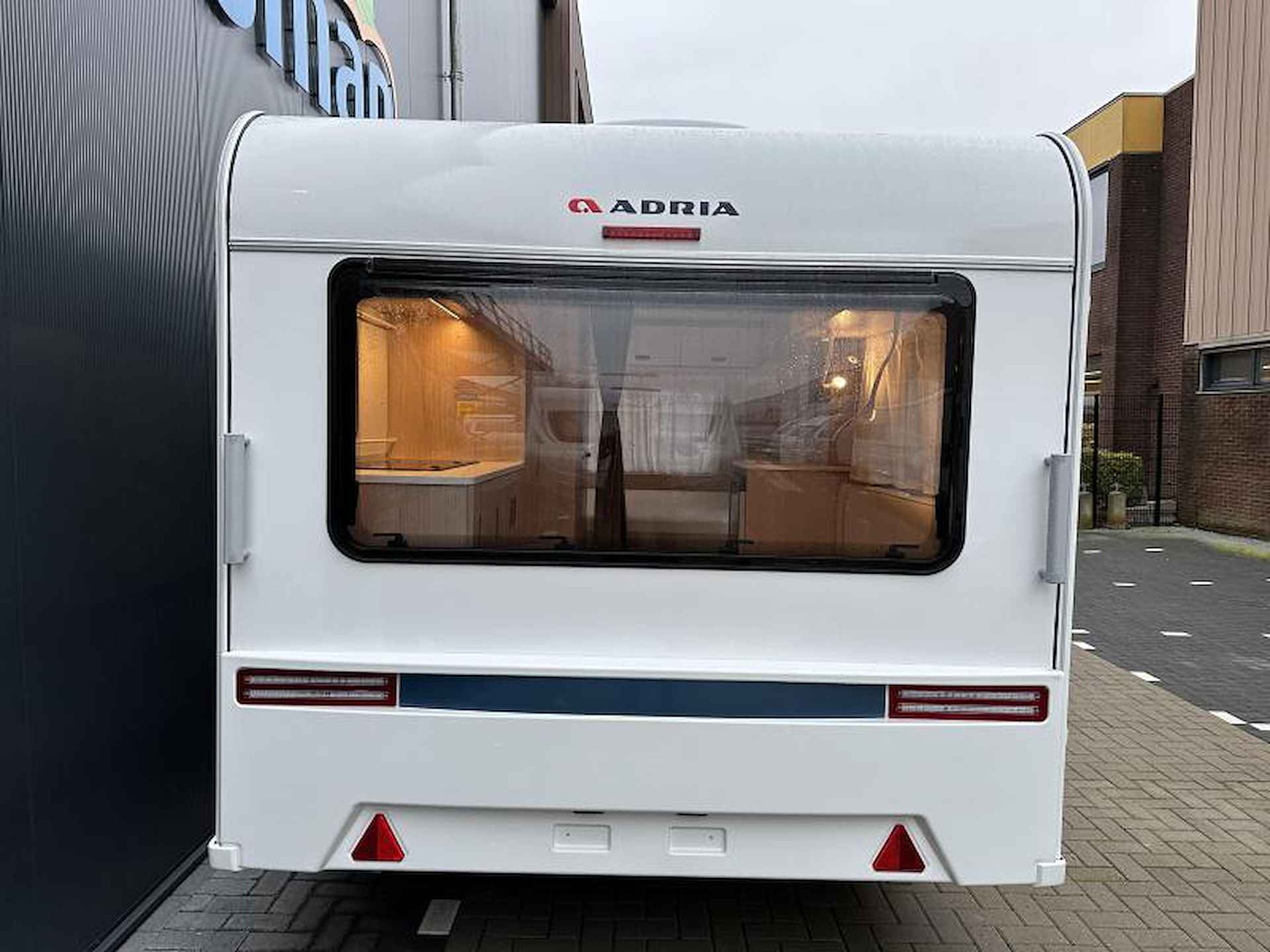 Adria Aviva 422 PY Lichtgewicht caravan - 5/18