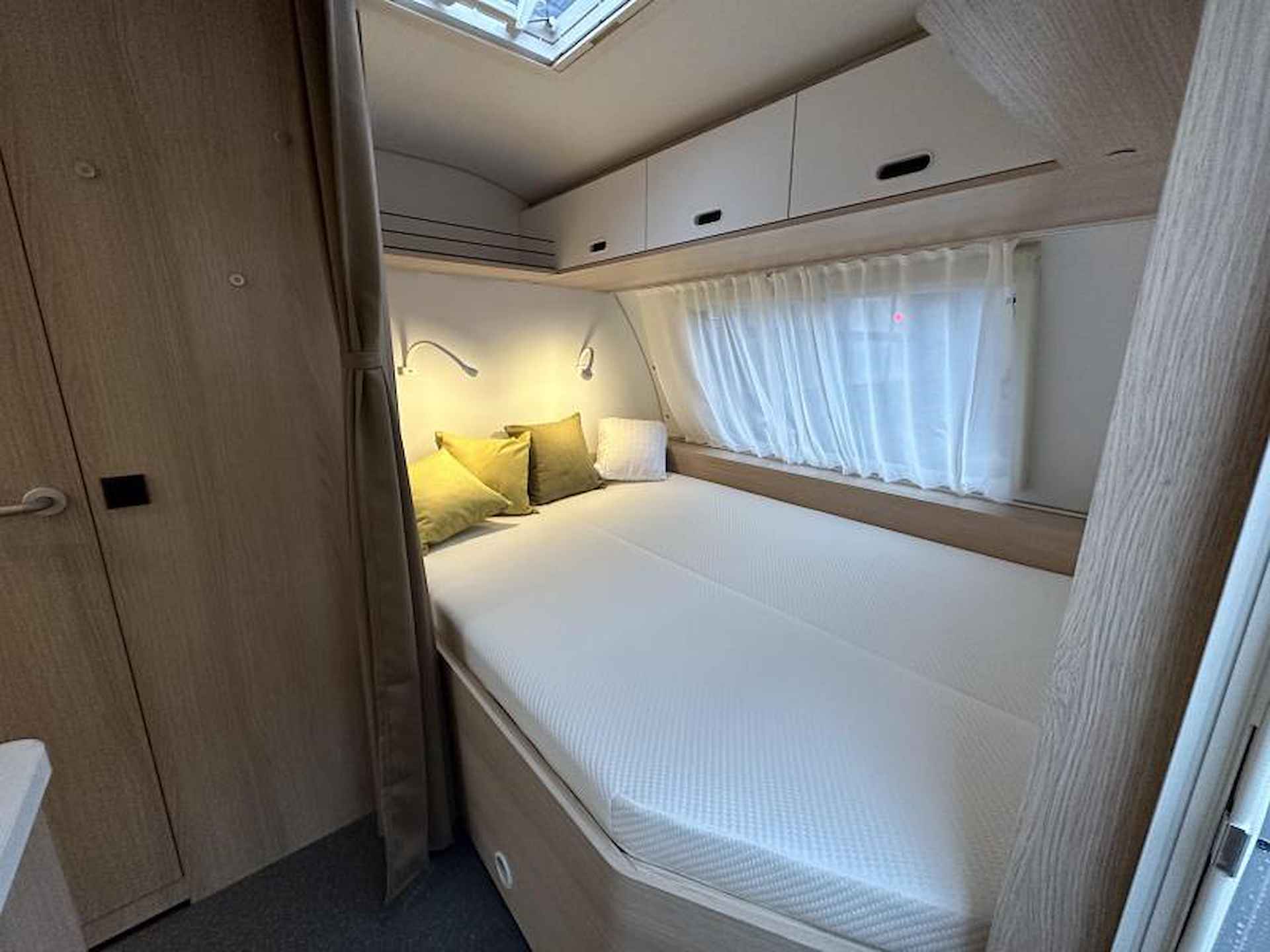 Adria Aviva 422 PY Lichtgewicht caravan - 7/18