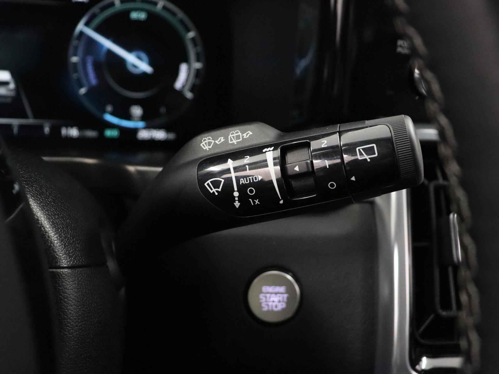 Kia Sorento 1.6 T-GDI Plug-in Hybrid 4WD DynamicPlusLine 7p. | Demo | Lederen Bekleding | Premium Audio (Bose) | Adaptieve Cruise Control | Elektrische Stoelverstelling - 35/49