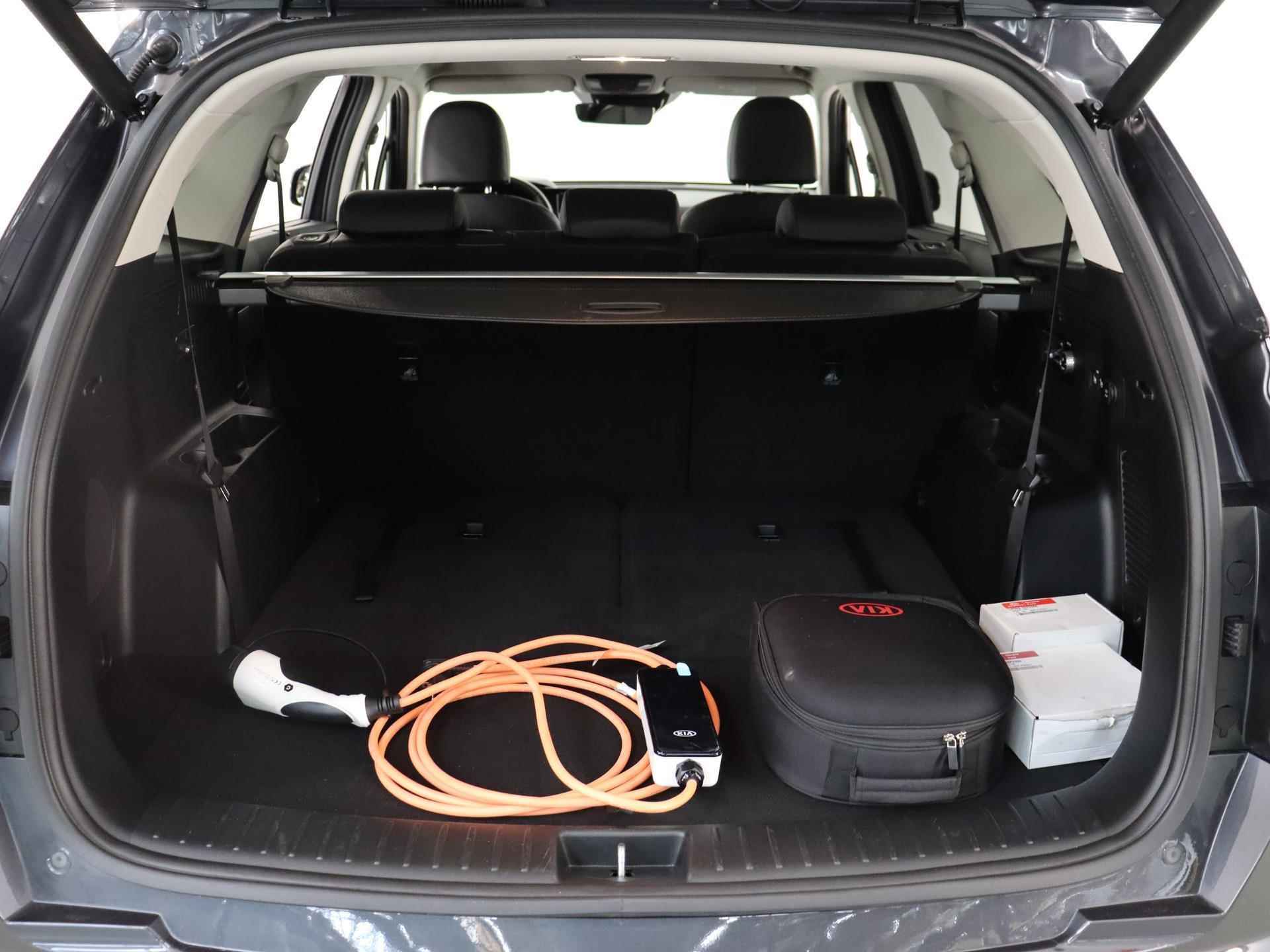 Kia Sorento 1.6 T-GDI Plug-in Hybrid 4WD DynamicPlusLine 7p. | Demo | Lederen Bekleding | Premium Audio (Bose) | Adaptieve Cruise Control | Elektrische Stoelverstelling - 42/49