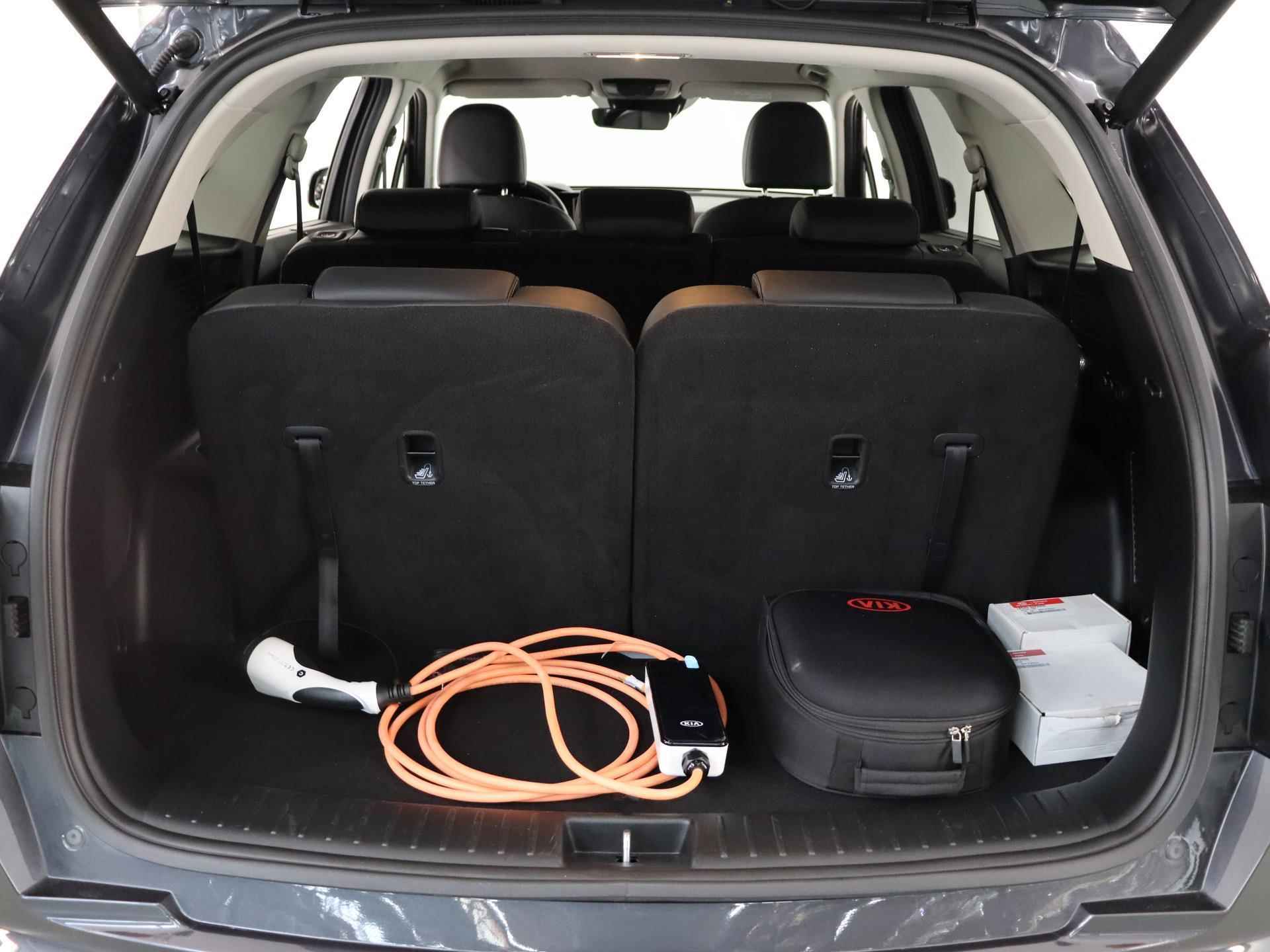 Kia Sorento 1.6 T-GDI Plug-in Hybrid 4WD DynamicPlusLine 7p. | Demo | Lederen Bekleding | Premium Audio (Bose) | Adaptieve Cruise Control | Elektrische Stoelverstelling - 43/49