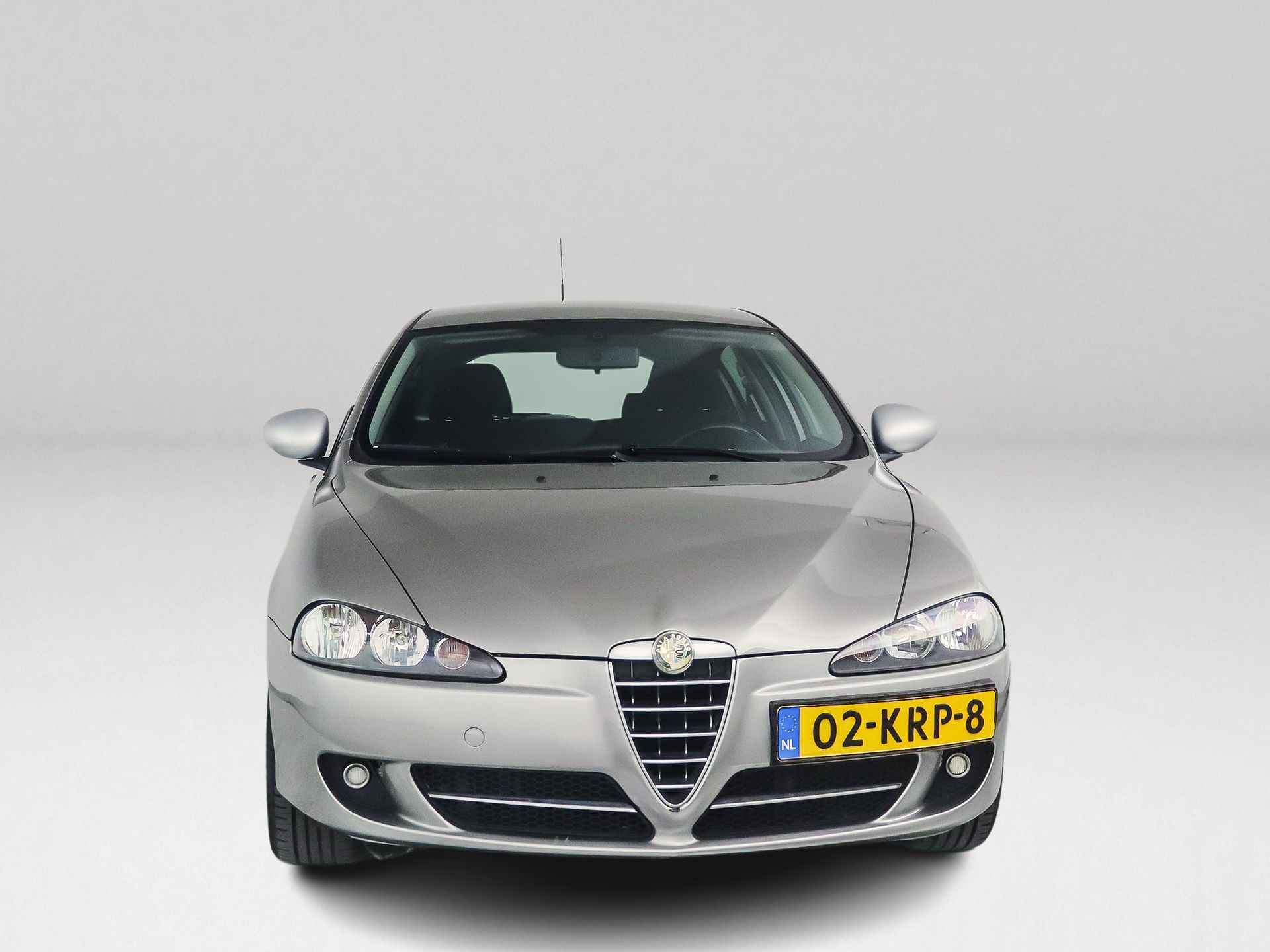 Alfa Romeo 147 T.Spark Distinctive | Climate control - 8/21