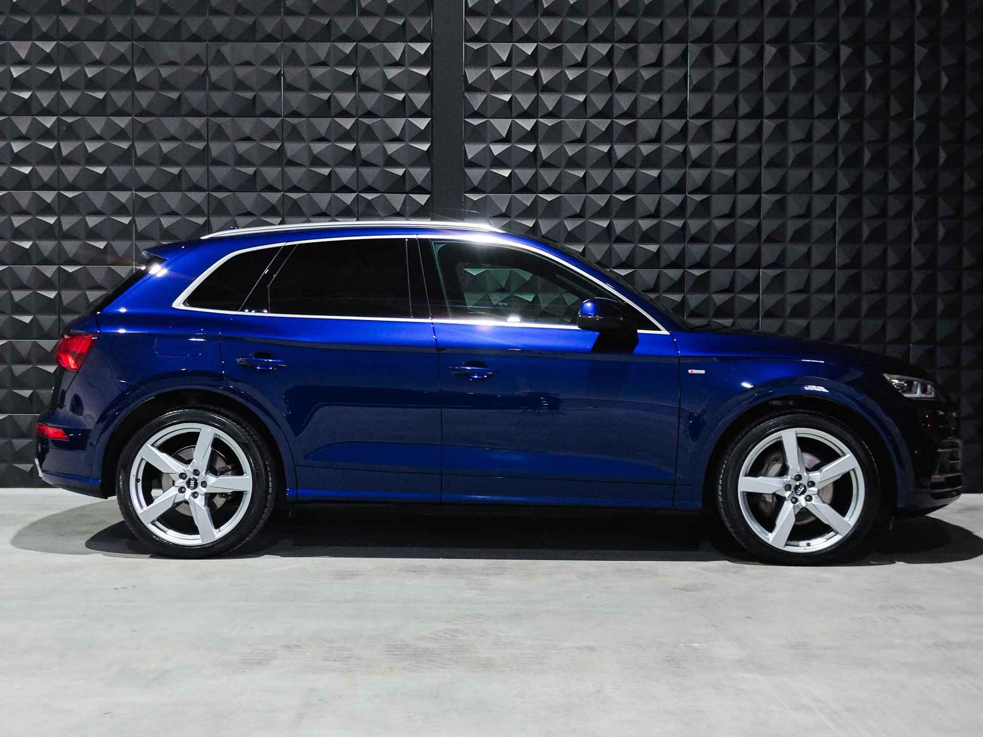 Audi Q5 55 TFSI e quattro | Pano | Luchtvering | HUD | 21" | Topview | Side | Massage | Memory | - 3/53