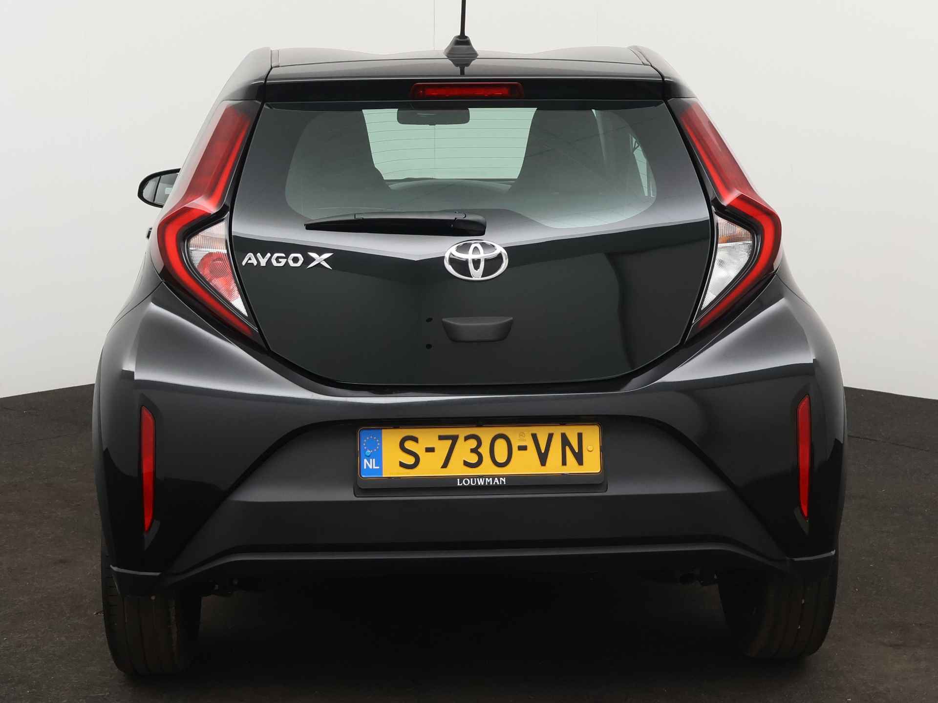 Toyota Aygo X 1.0 VVT-i MT play Parkeer Camera | Adaptive Cruise | Apple carplay | - 30/41