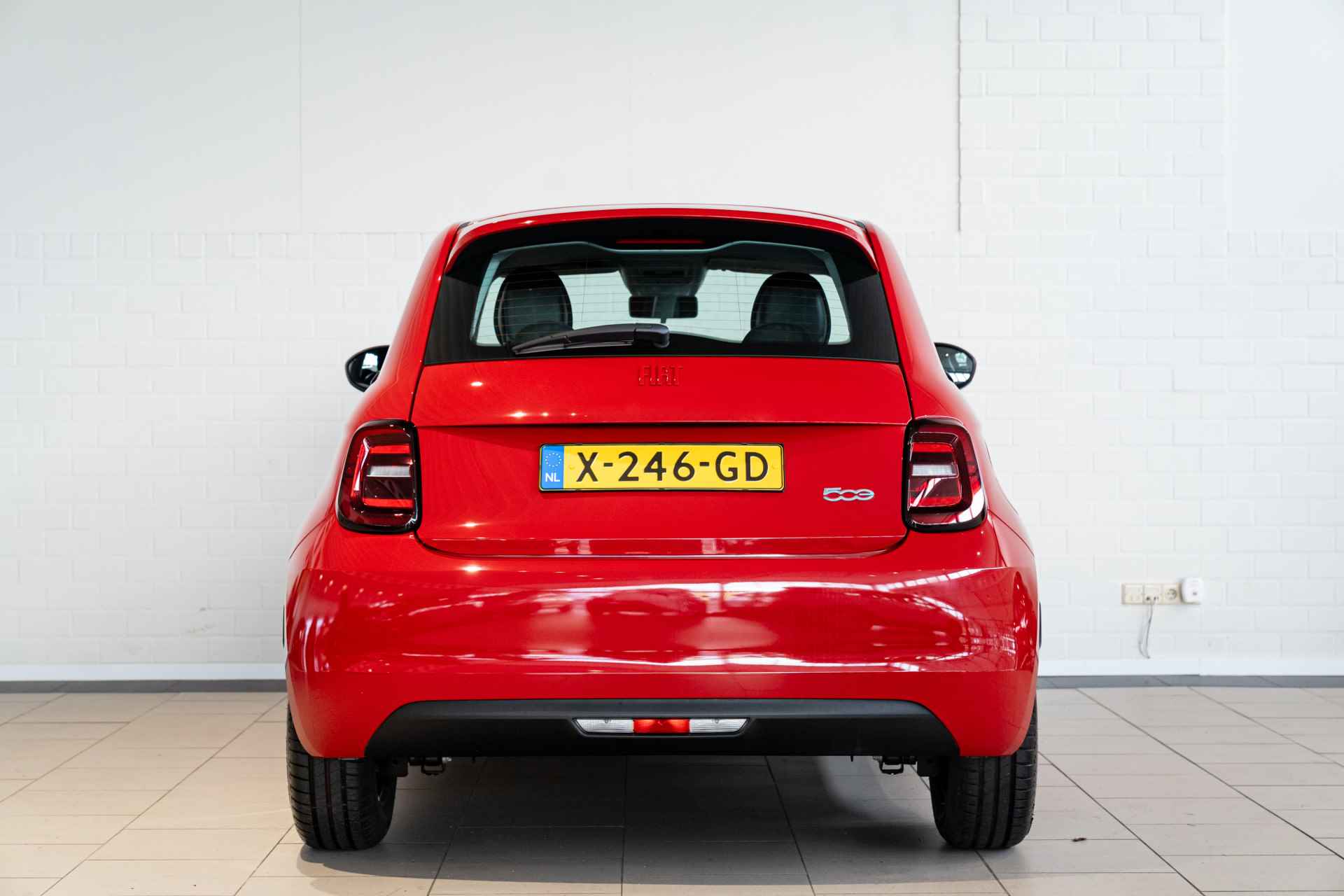 Fiat 500 RED | 3 Fase | Navigatie | Apple Carplay & Android Auto | Cruise Controle | - 7/28