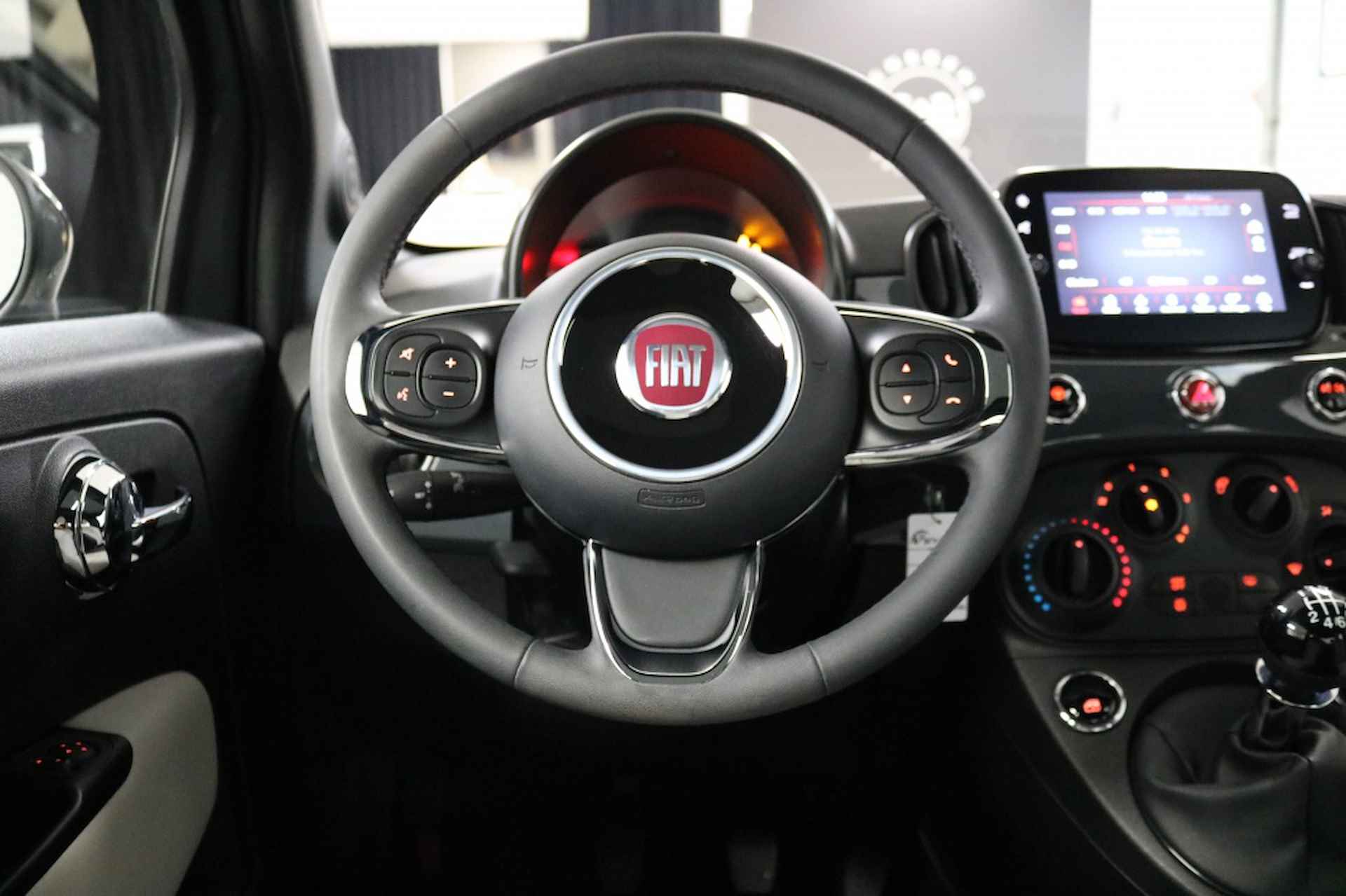 Fiat 500 1.0 Hybrid Dolcevita - 10/25