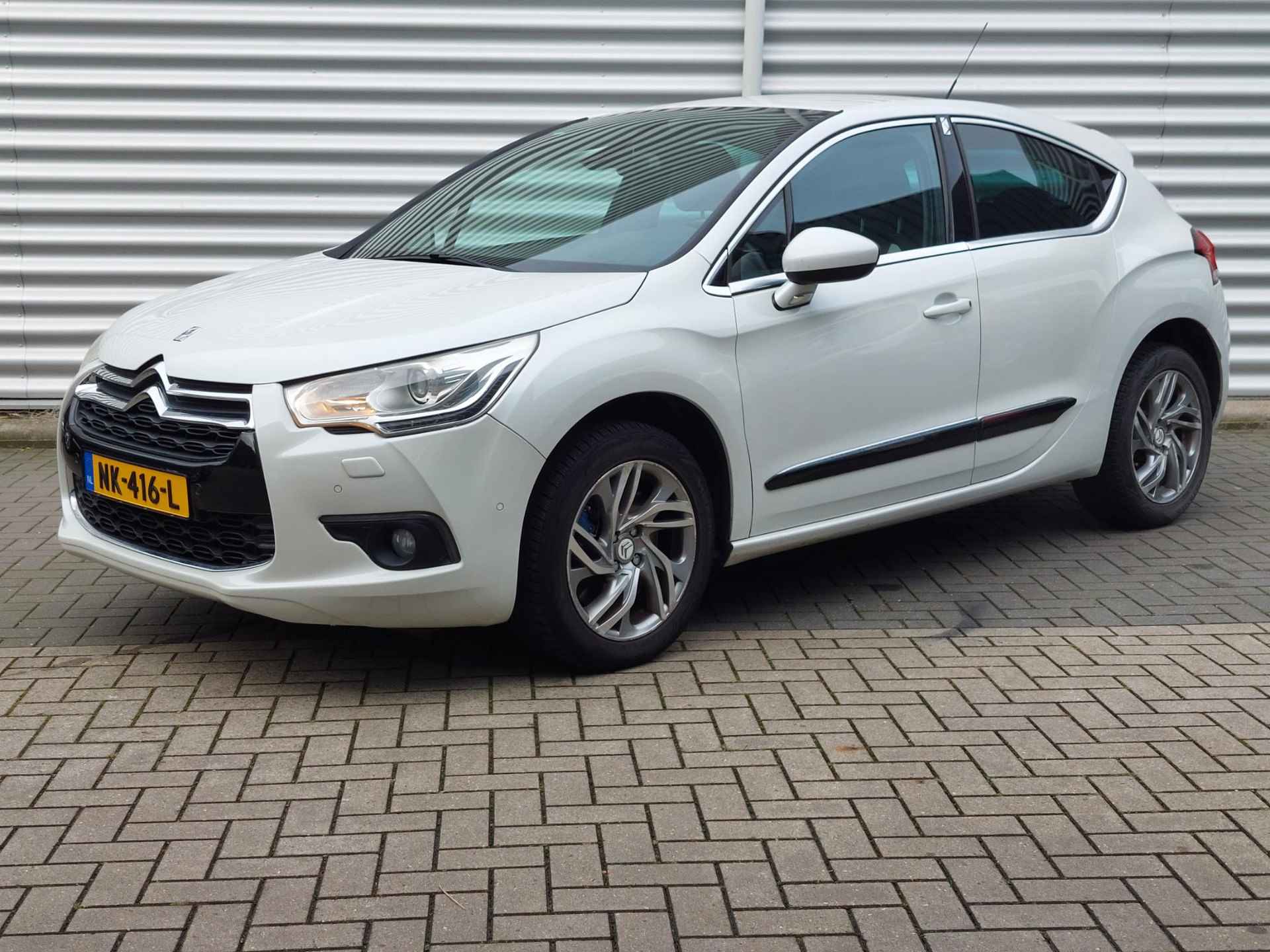 Citroen DS4 1.6 THP 200 Sport Chic Clima/Nav/Trekhaak - 4/30