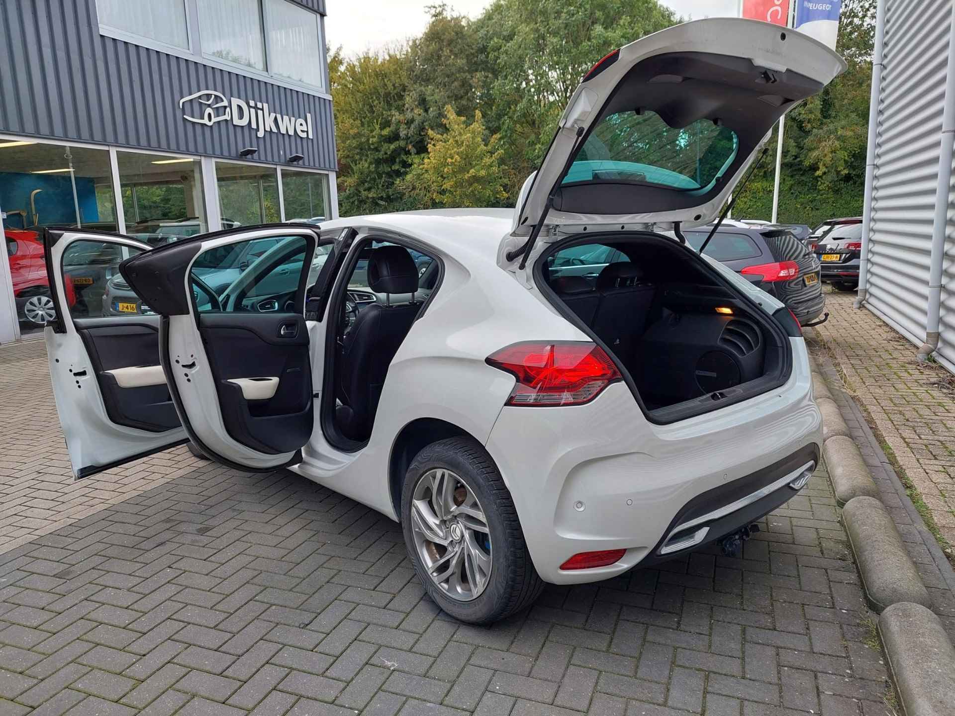 Citroen DS4 1.6 THP 200 Sport Chic Clima/Nav/Trekhaak - 25/30