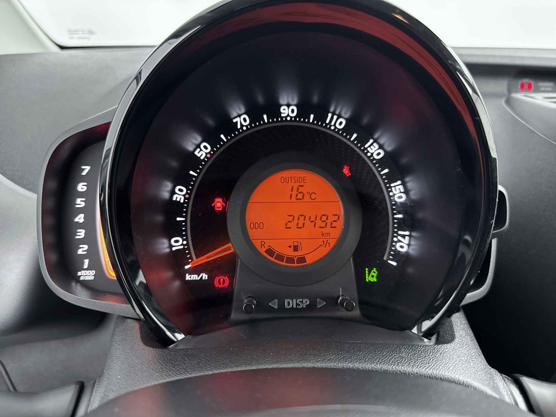 Toyota Aygo 1.0 VVT-i x-clusiv - 7/39