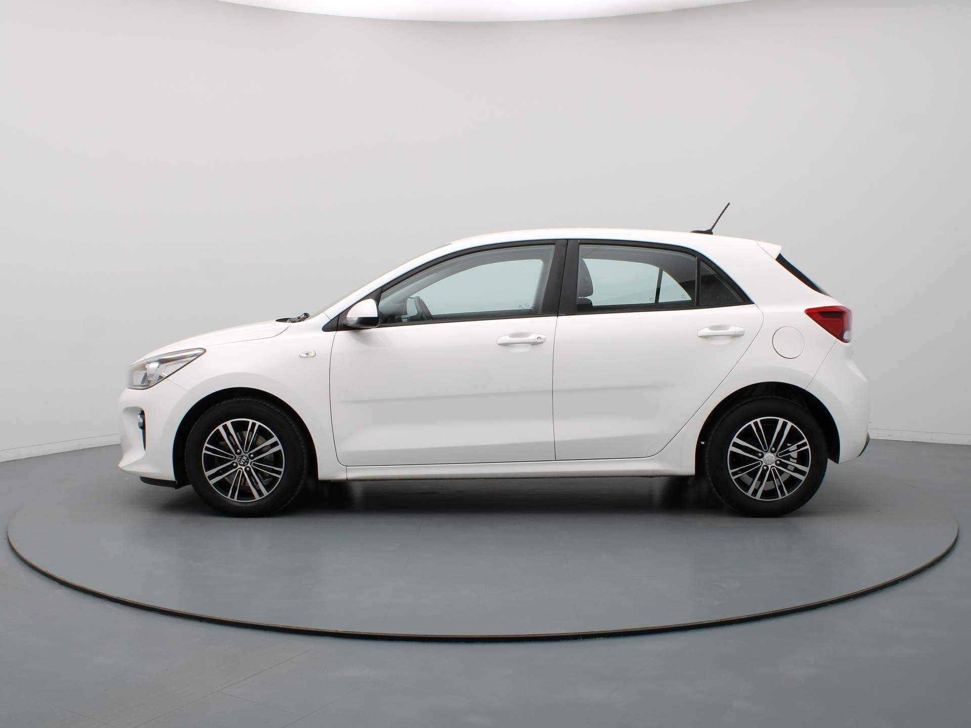 Kia Rio 100pk TGDI ComfortPlusLine Navigator Airco | Camera | Carplay | Cruise | Navi - 23/31