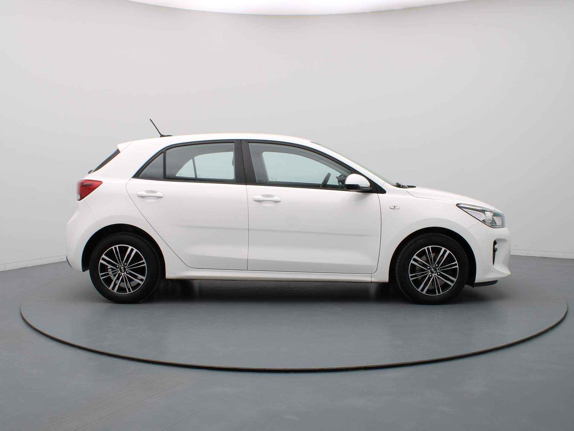 Kia Rio 100pk TGDI ComfortPlusLine Navigator Airco | Camera | Carplay | Cruise | Navi - 24/31