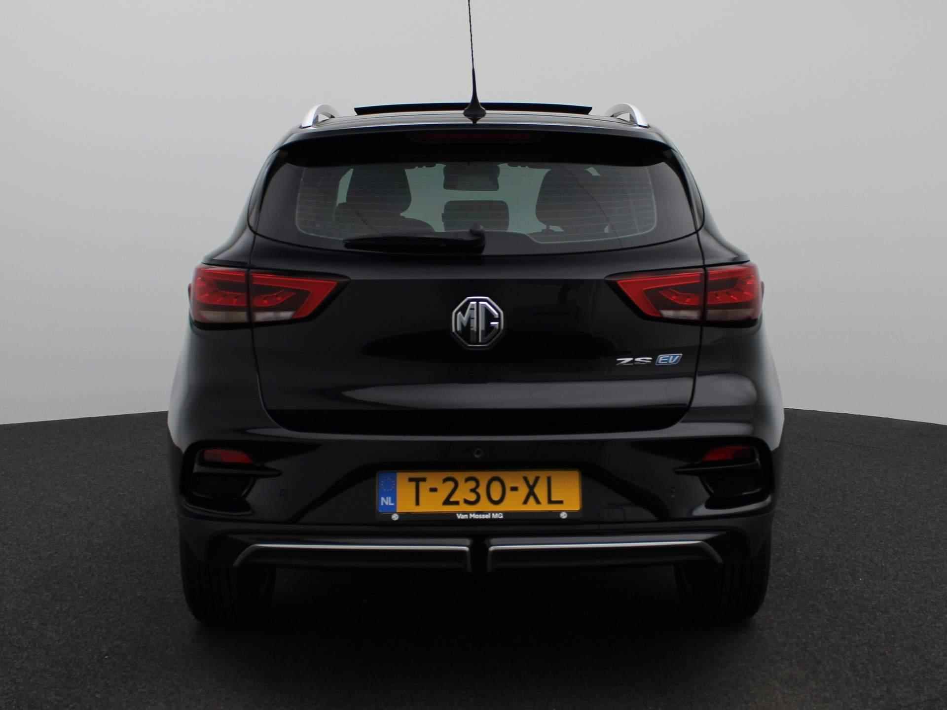 MG ZS EV Standard Range Luxury 50 kWh | Climate-Control | Navigatie | Leder Interieur | Schuifdak | - 5/43