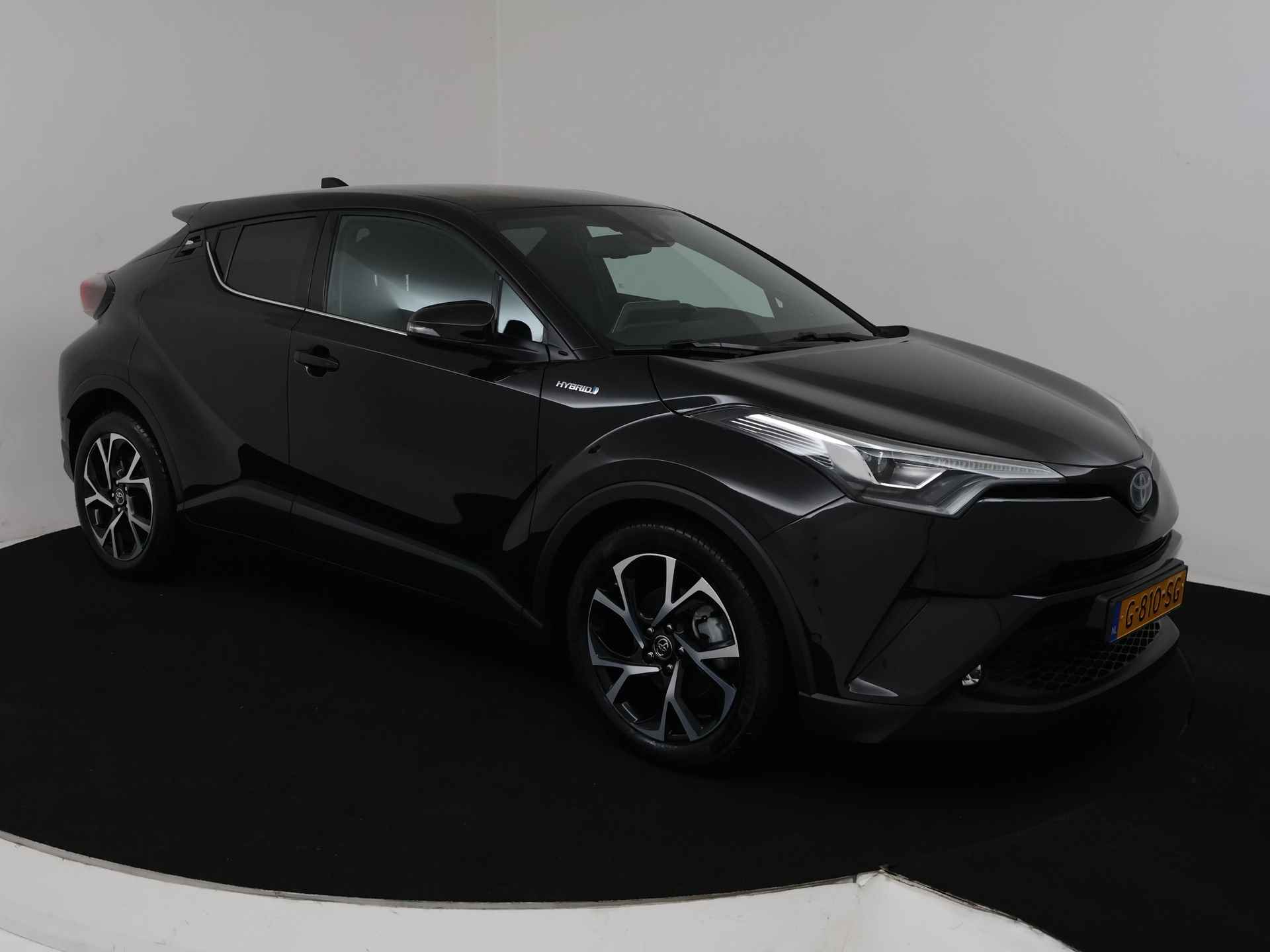 Toyota C-HR 1.8 Hybrid Style | Navigatie | Stoel en stuurwiel verwarmd | LM velgen | Climate Control | Cruise Control Adaptief | - 29/43