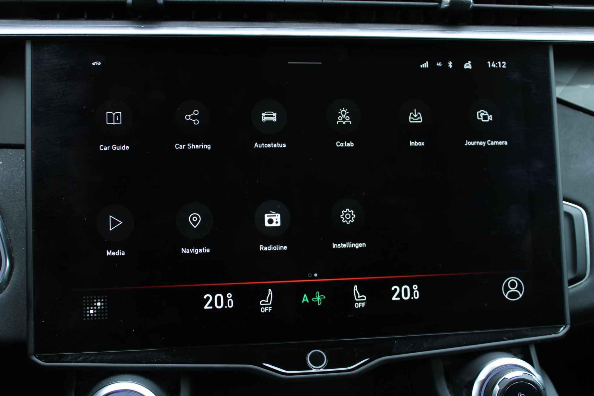 Lynk & Co 01 AUT7 262PK Plug-in Hybrid, Panoramisch Schuif-/Kanteldak, Infinity Premium Geluidssysteem, Parkeersensoren Voor + Achter, Achteruitrijcamera, Elektrisch Verstelbare Bestuurdersstoel Met Geheugen, Adaptieve Cruise Control, Highway Assist, Verwarmbare Voorstoelen, Apple CarPlay, Android Auto - 7/21