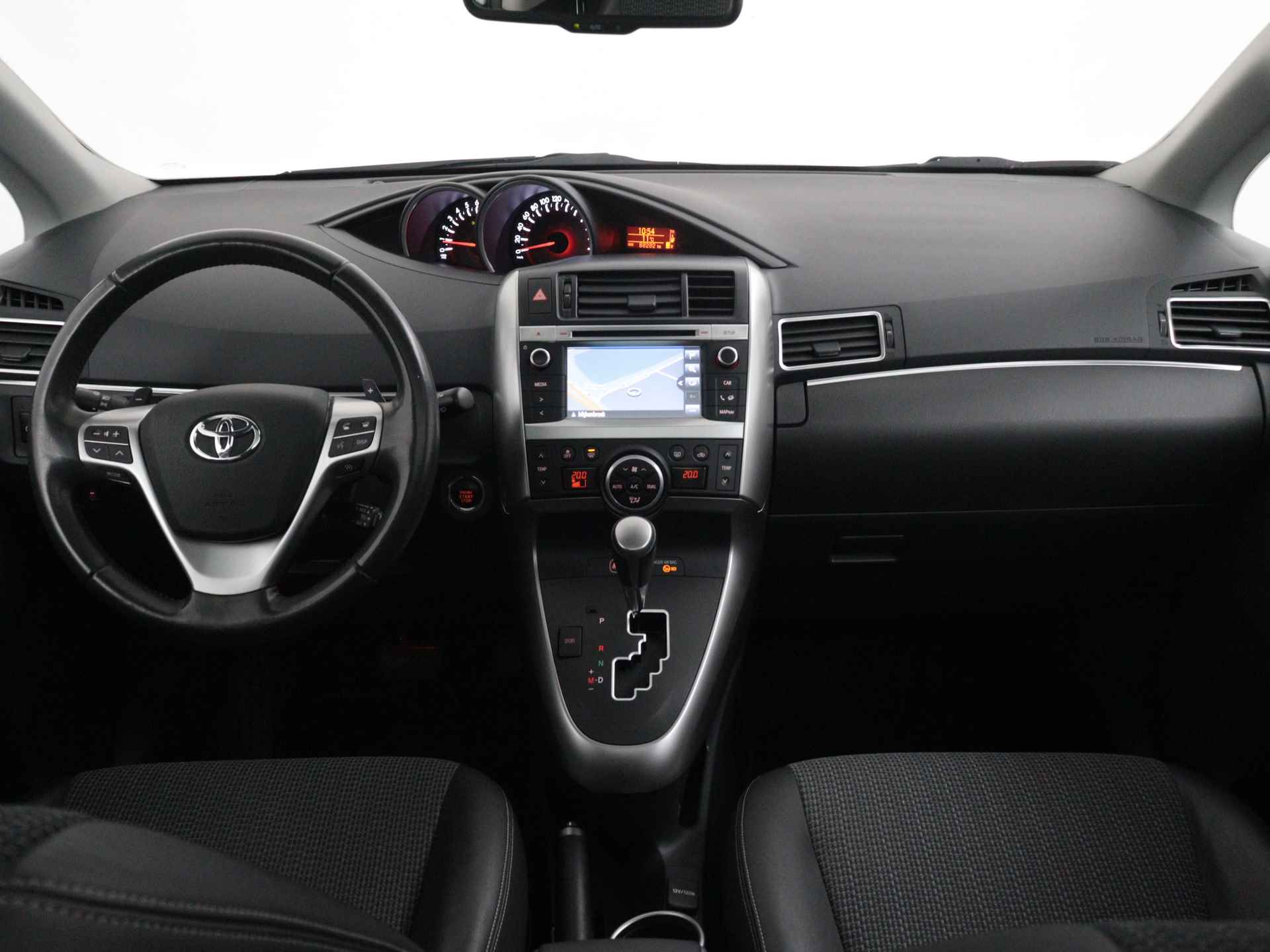 Toyota Verso 1.8 VVT-i Dynamic Business | Panoramadak | Automaat | Navigatie | Trekhaak | Parkeersensoren | - 6/44