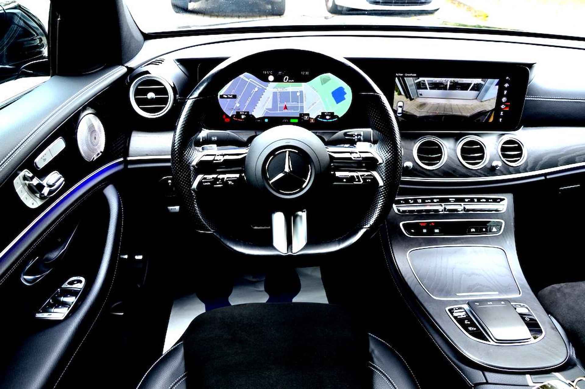 Mercedes-Benz E-klasse 300 e AMG LEDER/NAVI/PANO/BURMESTER® - 54/73