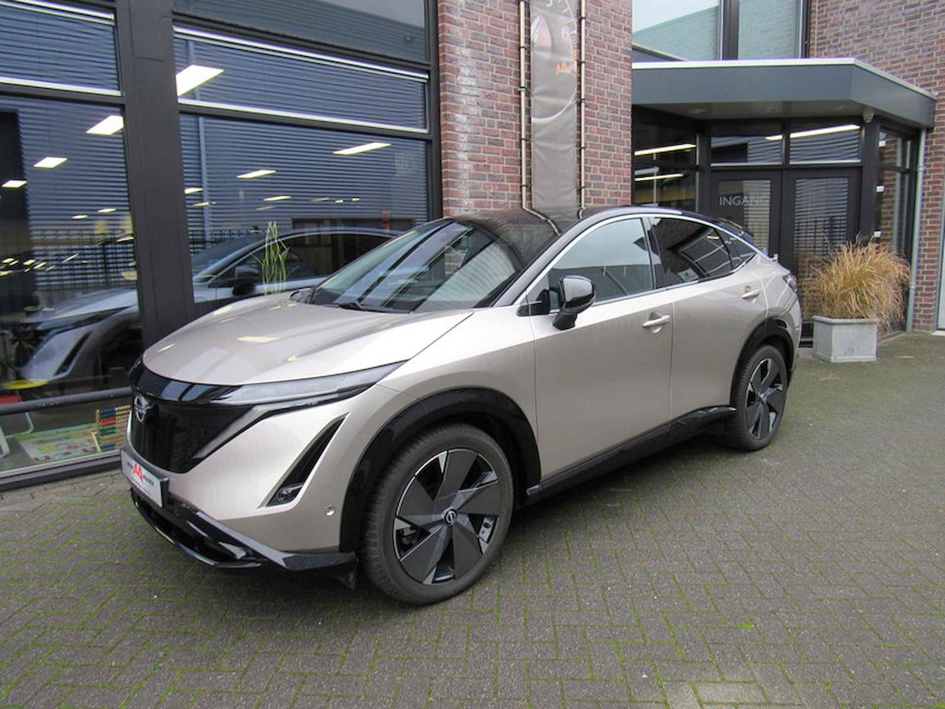 Nissan Ariya 87 kWh 242pk Evolve 20" LMV / Propilot / Two-Tone /Leder Alcantara /Stoel en stuurwielverwarming / Achterbank verwarmd / Bose - 4/35