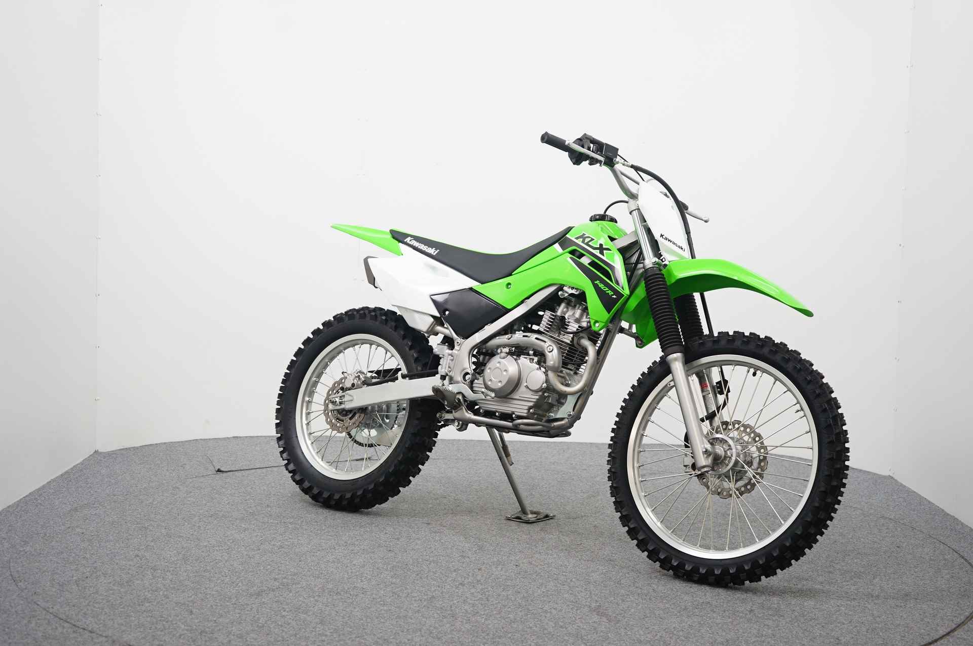 Kawasaki KLX 140 - 2/13