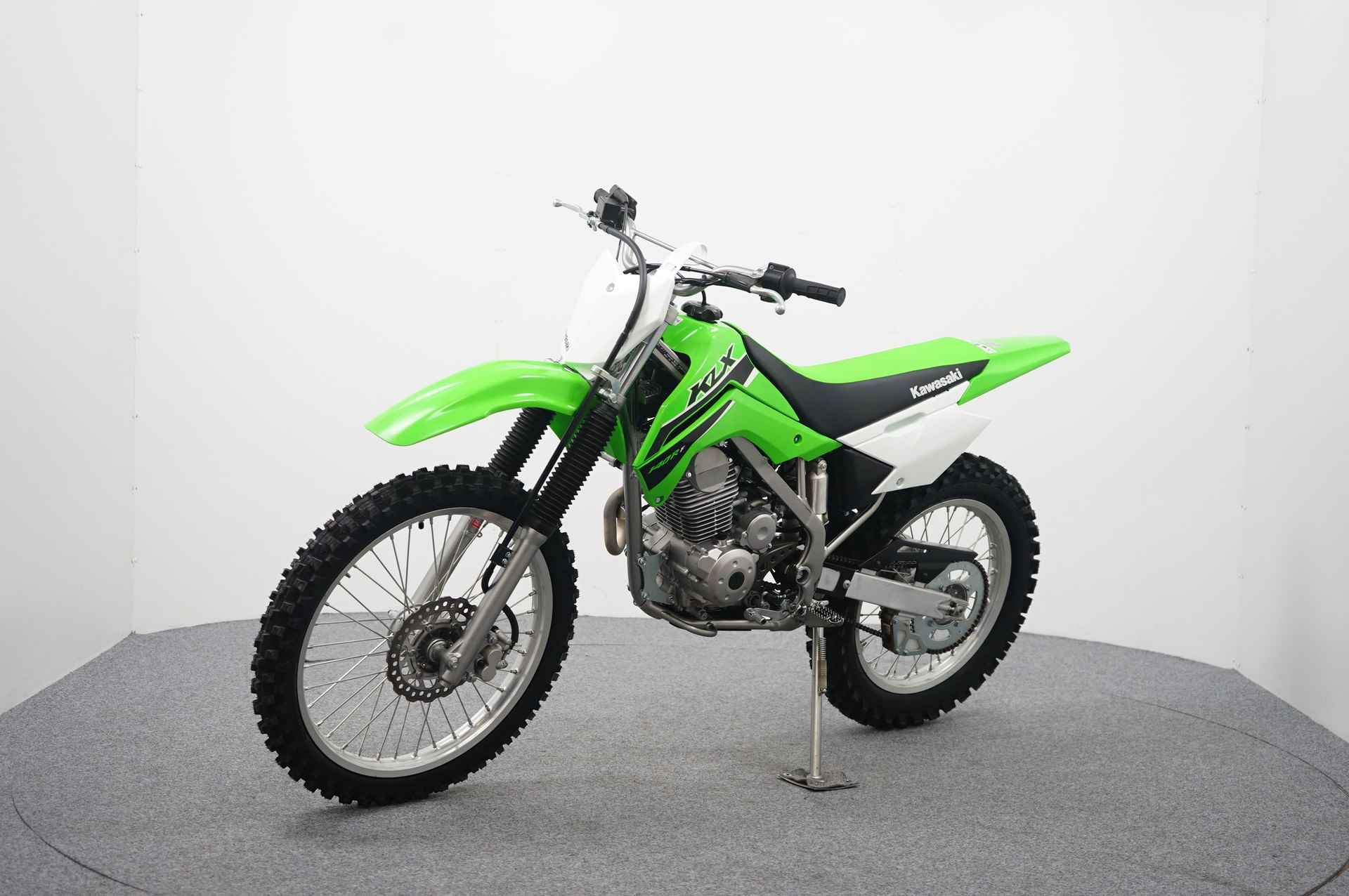 Kawasaki KLX 140 - 4/13