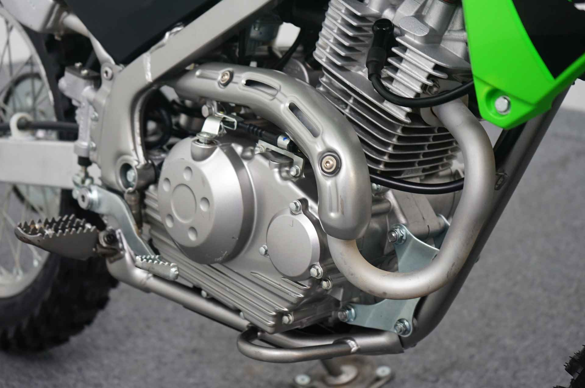 Kawasaki KLX 140 - 10/13