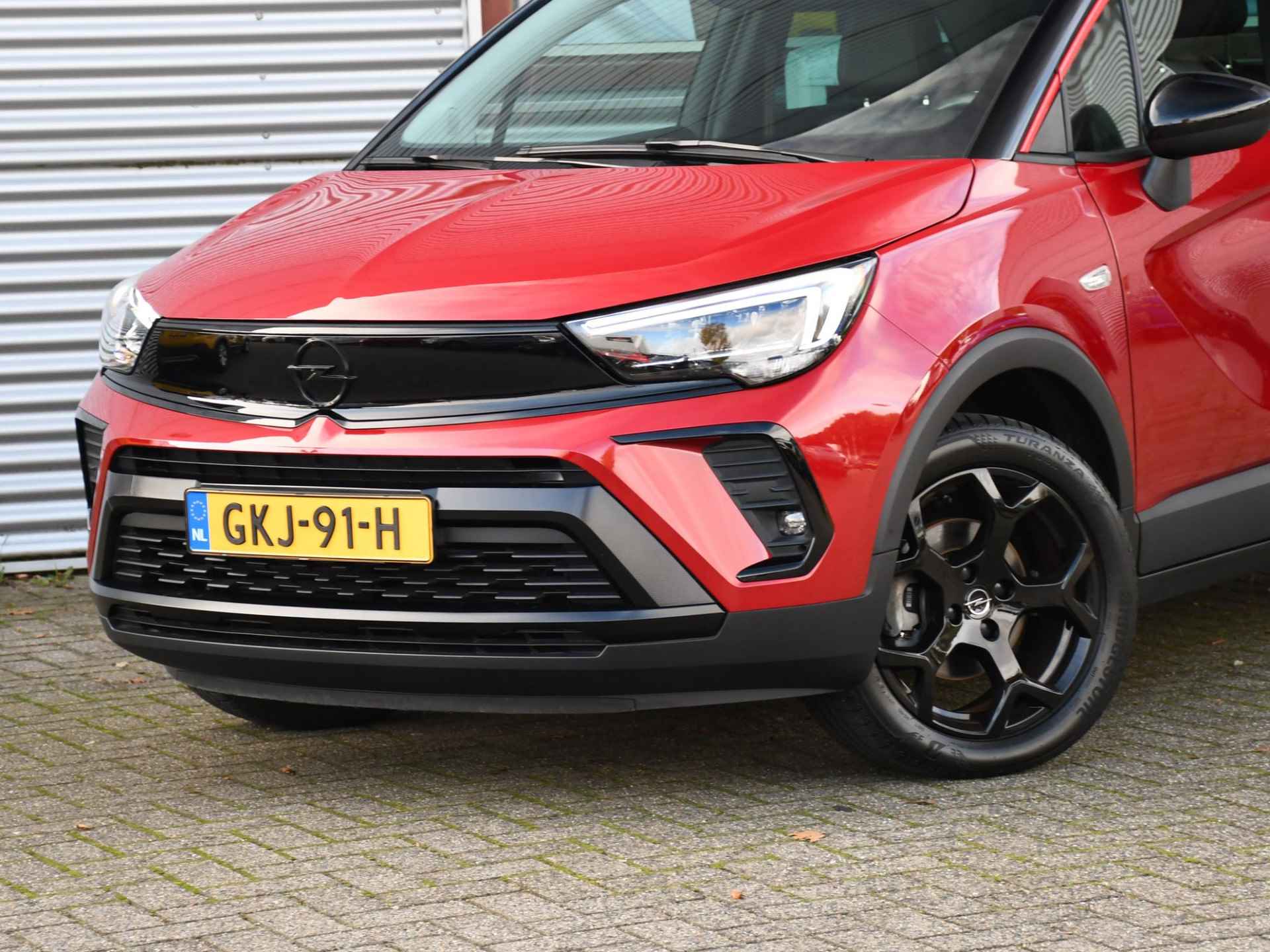 Opel Crossland GS-Line 1.2 Turbo 130pk Automaat NAVI | DAB | PDC ACHTER + CAM. | CRUISE.C | 17''LM | APPLE-CARPLAY - 2/29