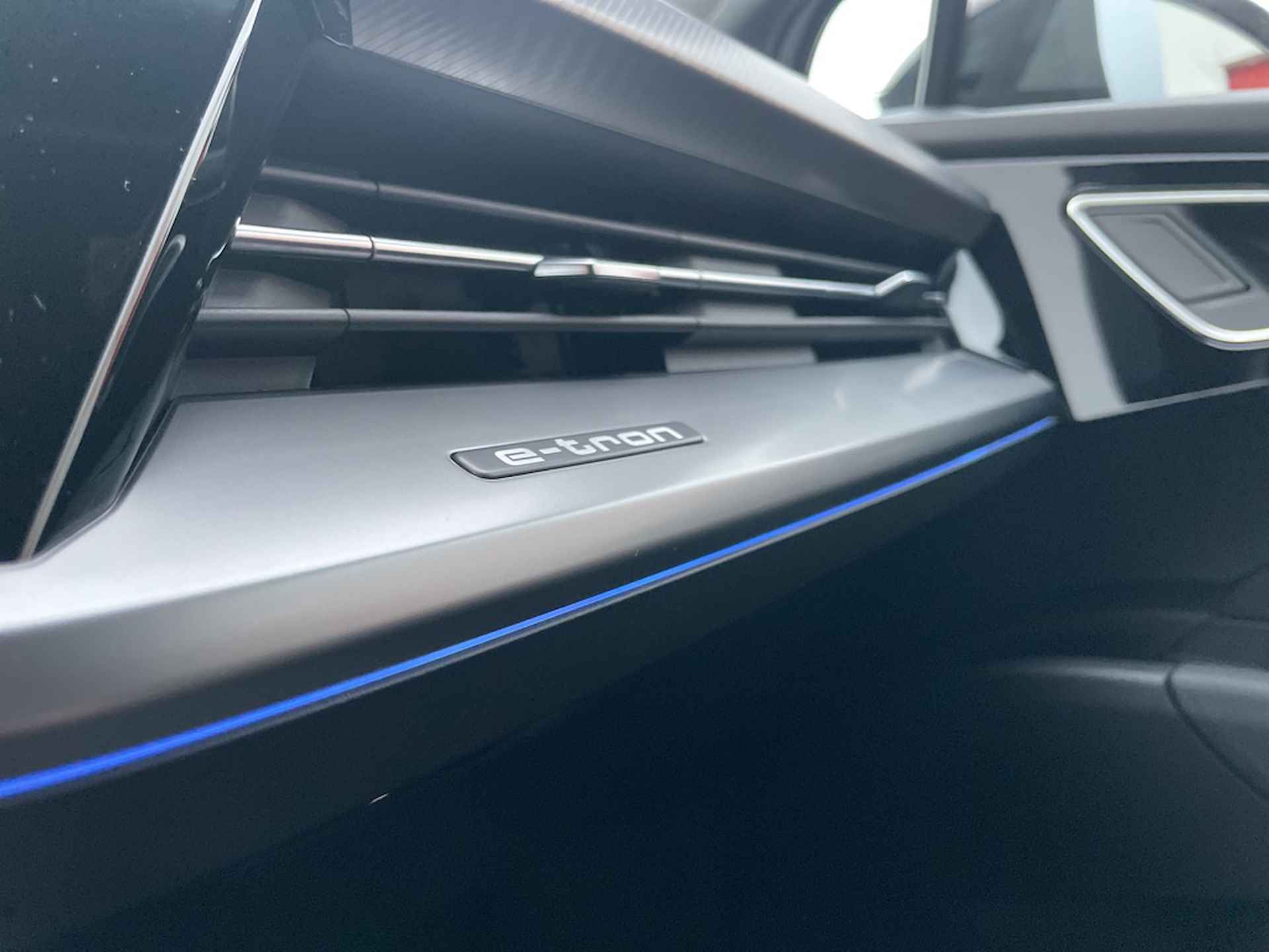 Audi Q4 Sportback e-tron 50 quattro Advanced edition 77 kWh -SUPER BIJTELLING!- - 22/26