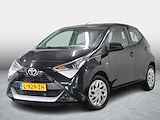 Toyota Aygo 1.0 VVT-i x-play Airco Camera CarPlay