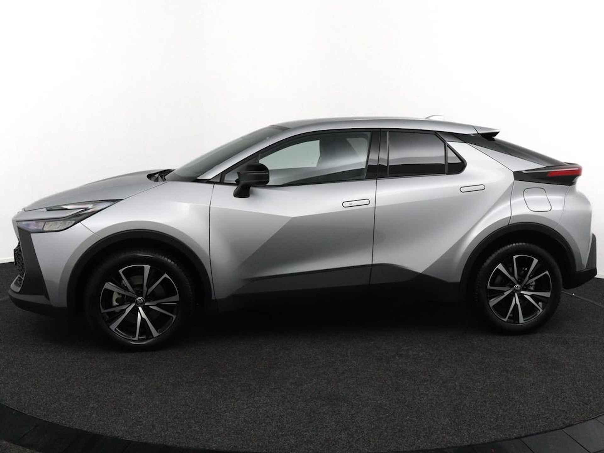 Toyota C-HR 2.0 Plug-in Hybrid 220 Dynamic | VOORRAAD VOORDEEL | Nieuwe Auto | Plug In | Direct Beschikbaar | - 6/43