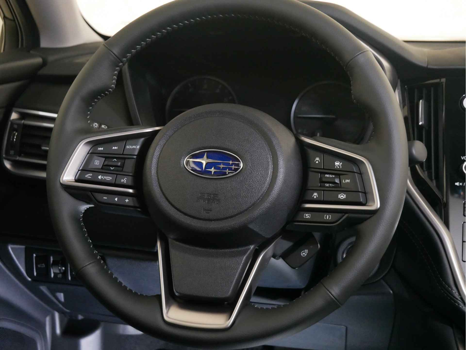 Subaru Outback 2.5i 50Yr Edition ** NEW ** Eye-Sight / Navigatie / Apple Carplay en android auto - 24/28