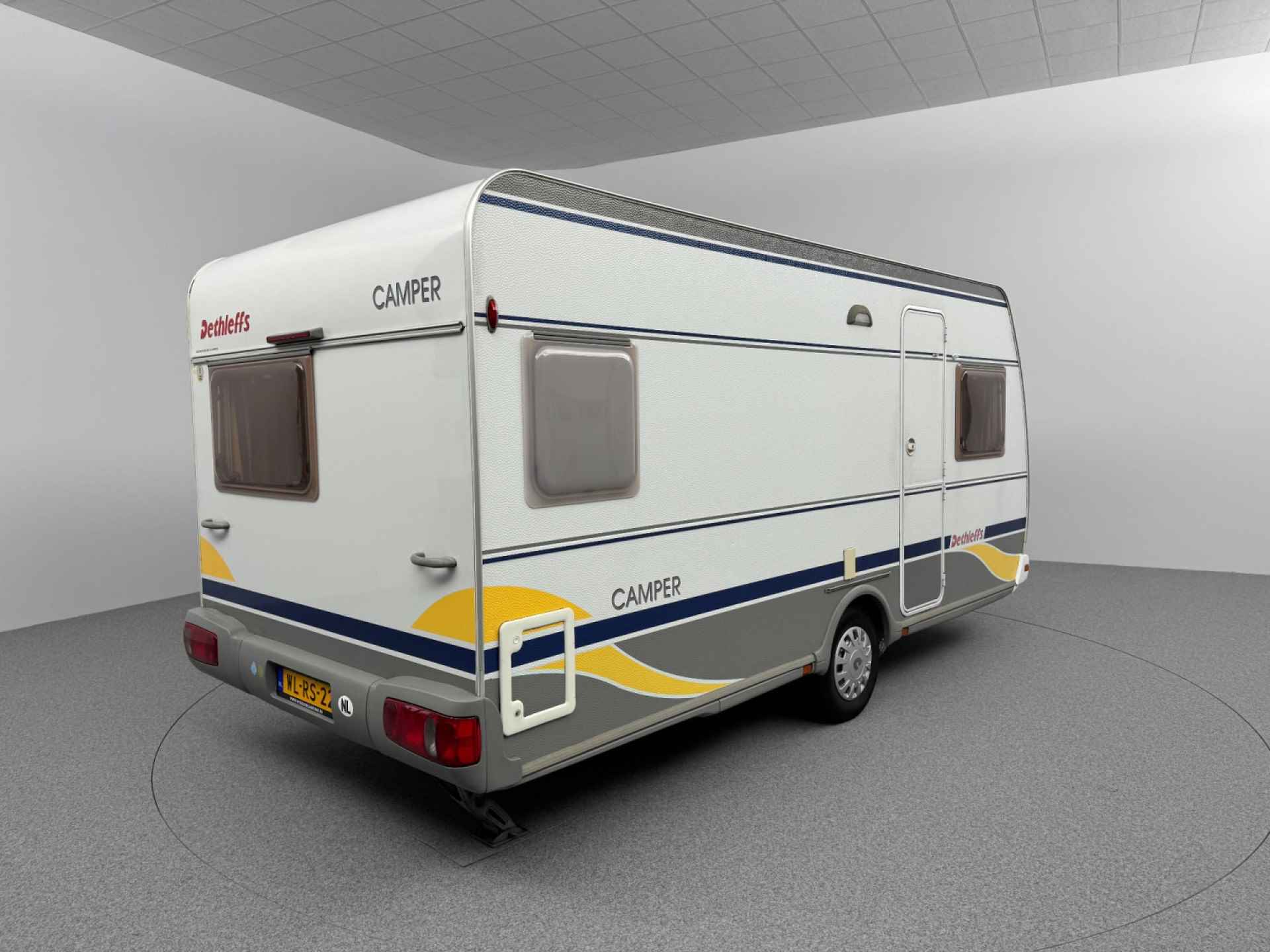 Dethleffs Camper 450 DB mover voortent INCL STALLING - 4/25