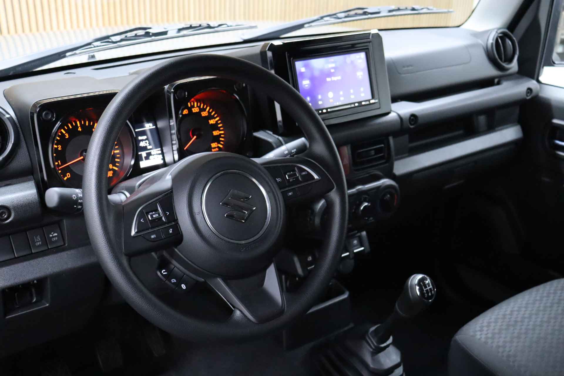 Suzuki Jimny 1.5 AllGrip Pro Professional | Cruise-control | Stoelverwarming | Apple Carplay - 16/35