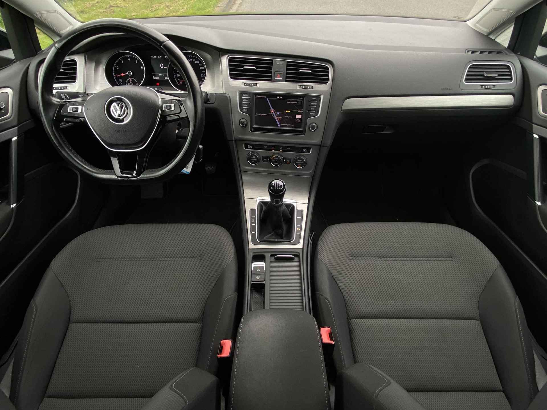 Volkswagen Golf Variant 1.0 TSI Comfortline | Climate Control | Bluetooth | Comfort Stoelen | CruiseControl | PDC V+A | Comfort-Pakket | DAB | Apple Car-Play | Navigatie | - 17/49