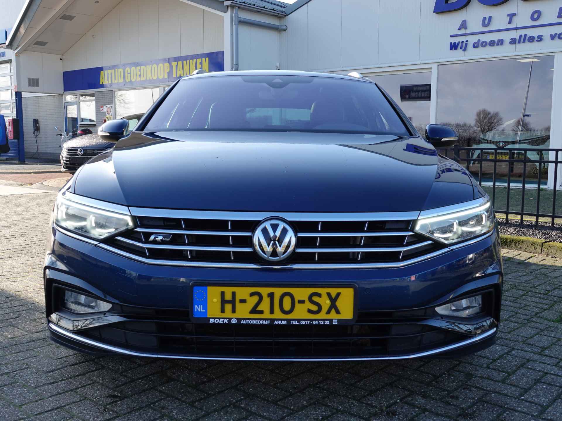 Volkswagen Passat Variant 1.5 TSI 150PK R-LINE AUT. PANODAK | LEER | VIRTUAL | ADAPT. CRUISE | DYNAUDIO - 16/36