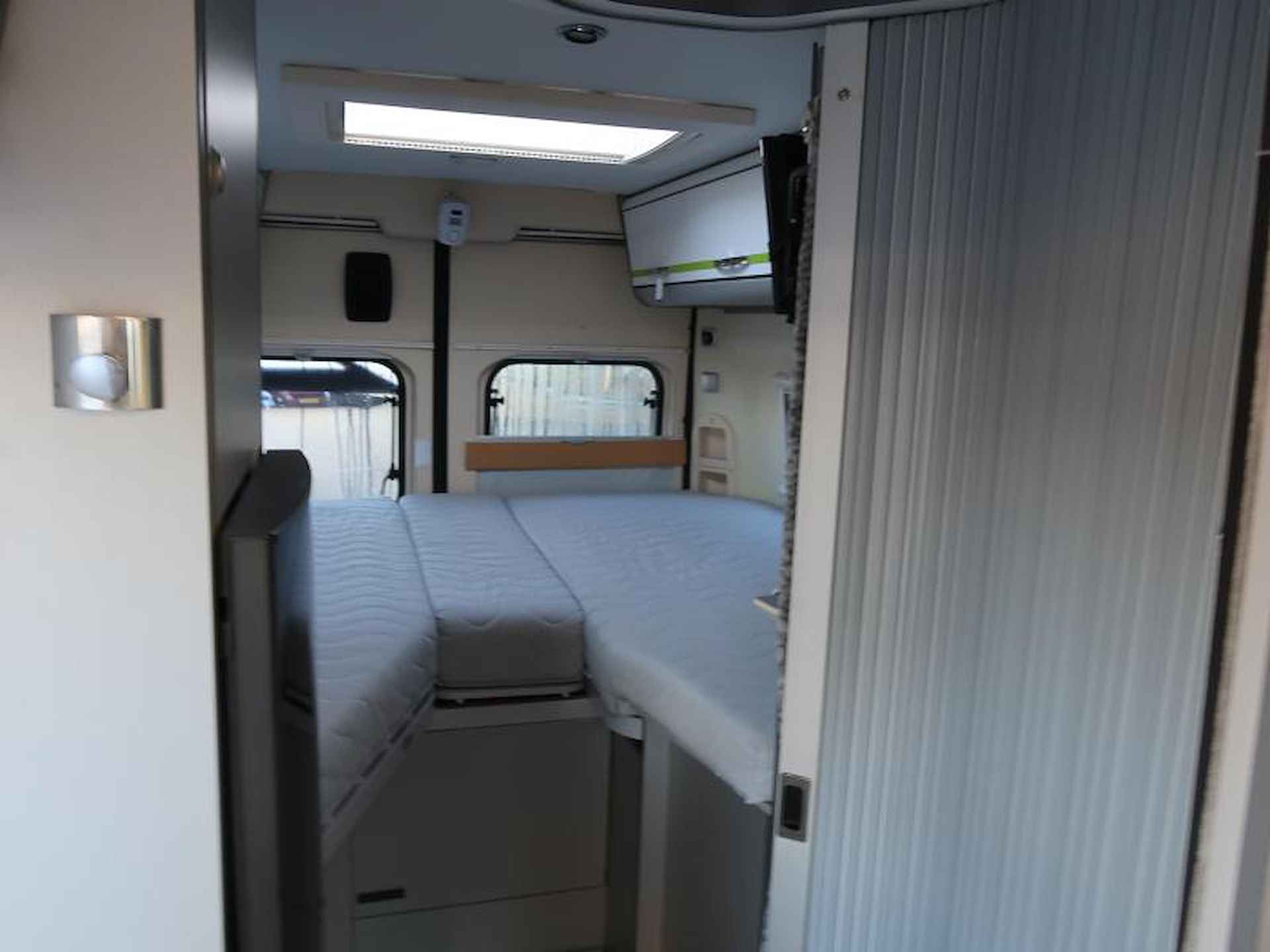 Elios LX63  MADE BY ADRIA/ 2 X BED!! - 14/21