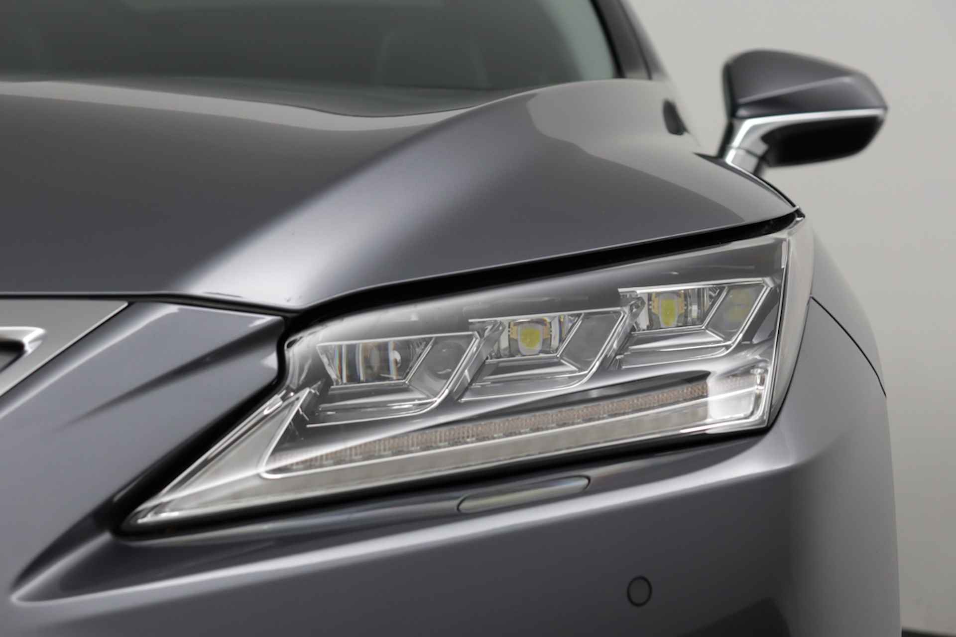 Lexus RX 450h HYBRID 4WD Luxury Line, 12 MND GARANTIE - RIJKLAAR | Panorama | Leer | HUD | DAB+ | Navi | Afn.Trekhaak | Camera | Keyless - 18/59