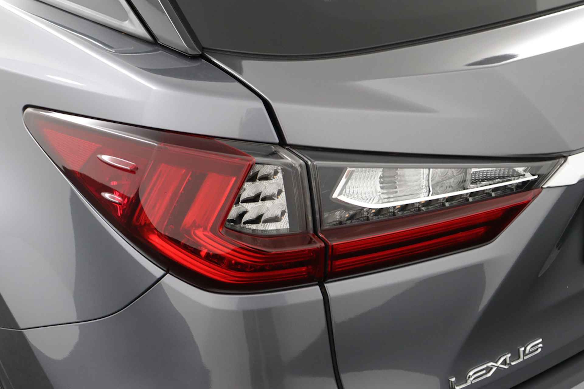 Lexus RX 450h HYBRID 4WD Luxury Line, 12 MND GARANTIE - RIJKLAAR | Panorama | Leer | HUD | DAB+ | Navi | Afn.Trekhaak | Camera | Keyless - 19/59
