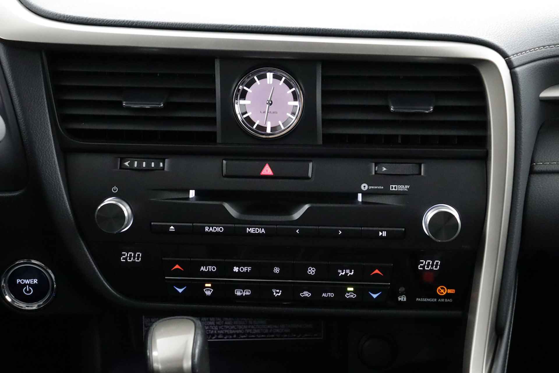 Lexus RX 450h HYBRID 4WD Luxury Line, 12 MND GARANTIE - RIJKLAAR | Panorama | Leer | HUD | DAB+ | Navi | Afn.Trekhaak | Camera | Keyless - 25/59