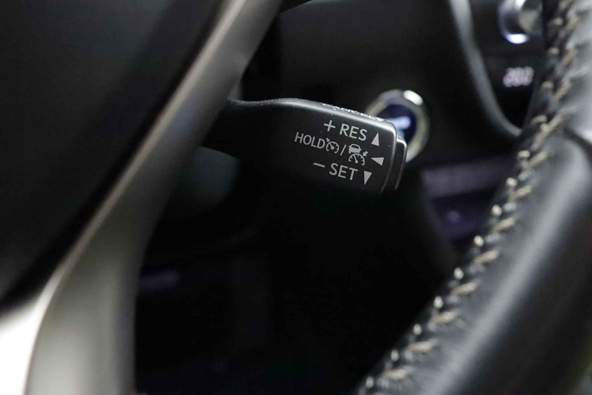 Lexus RX 450h HYBRID 4WD Luxury Line, 12 MND GARANTIE - RIJKLAAR | Panorama | Leer | HUD | DAB+ | Navi | Afn.Trekhaak | Camera | Keyless - 45/59